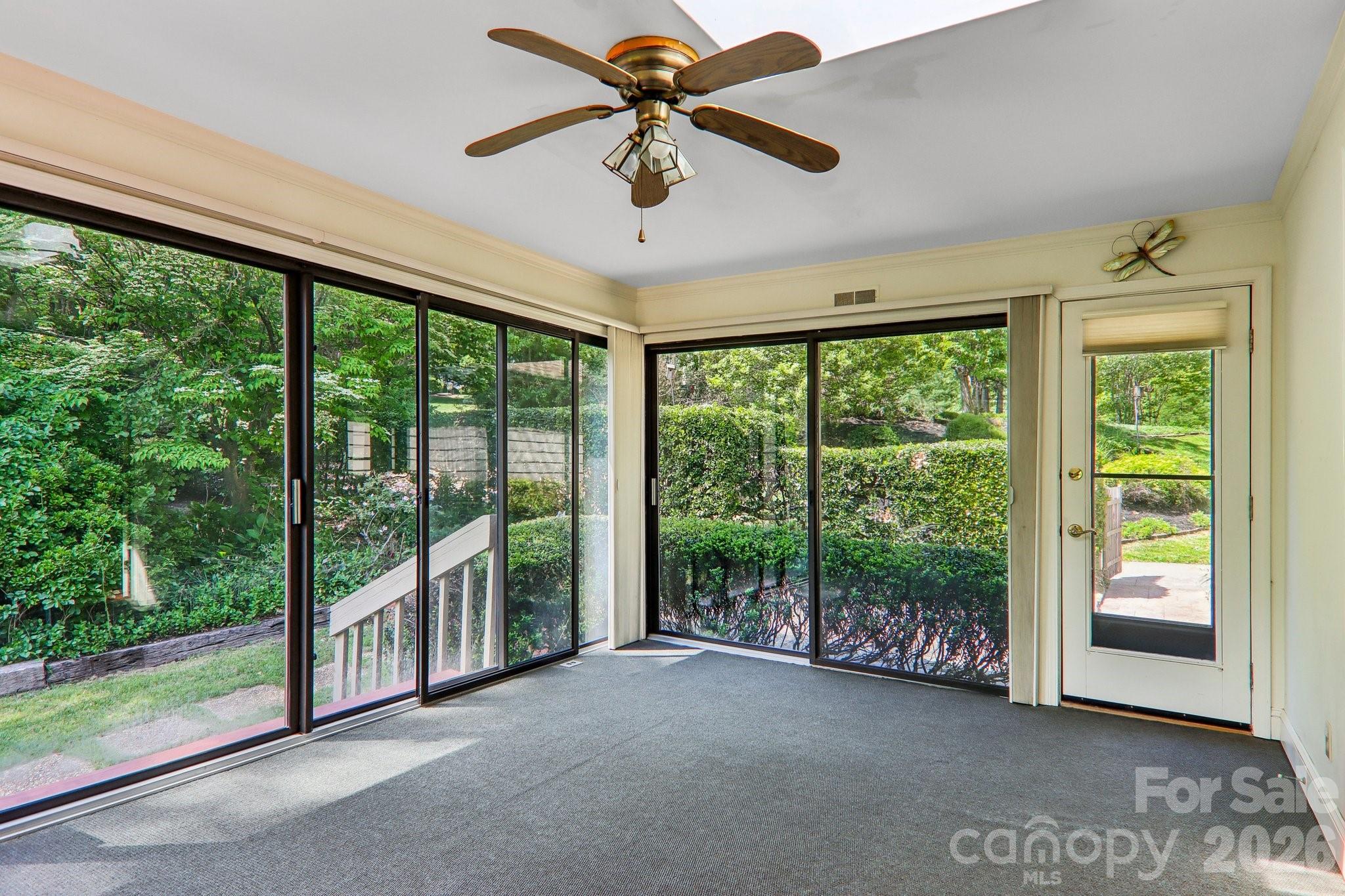 104 Finley Street Property Photo 39