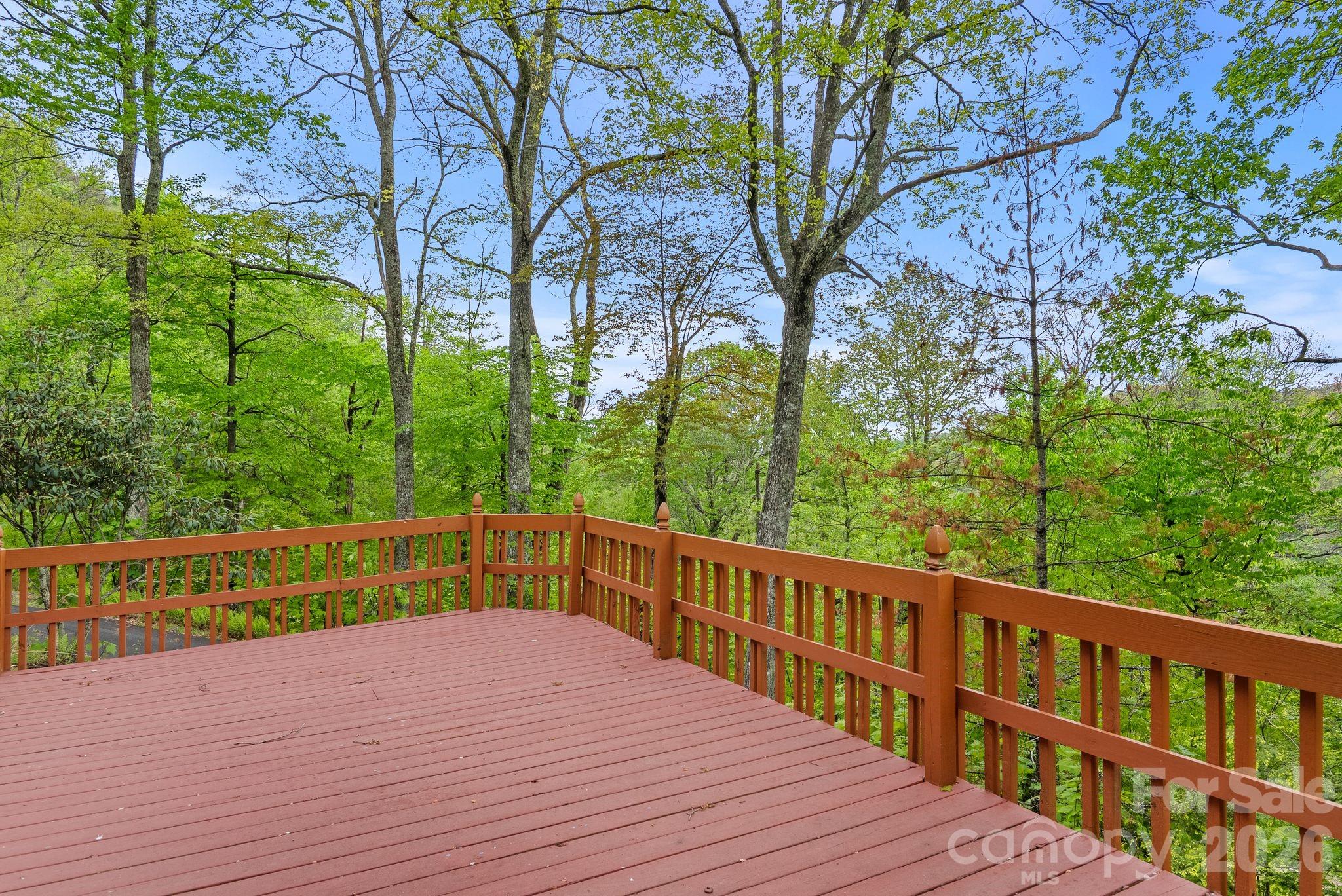 285 Glenaire Drive Property Photo 22