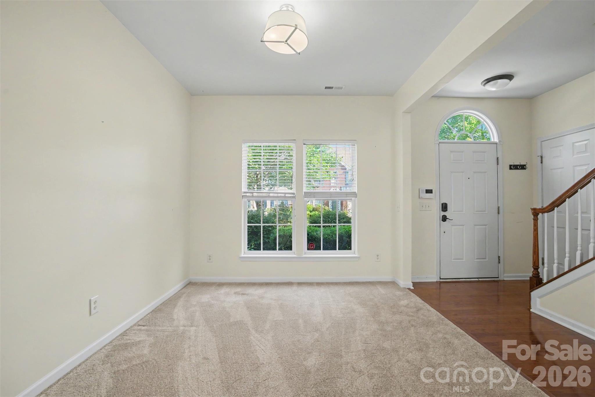 412 Nicklaus Lane Property Photo 3