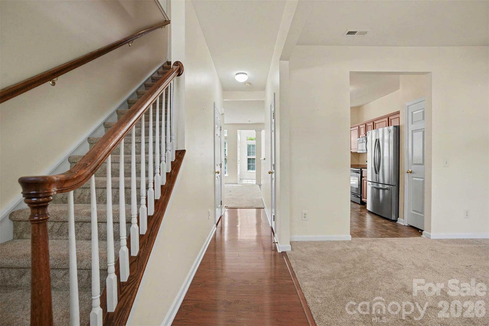412 Nicklaus Lane Property Photo 4