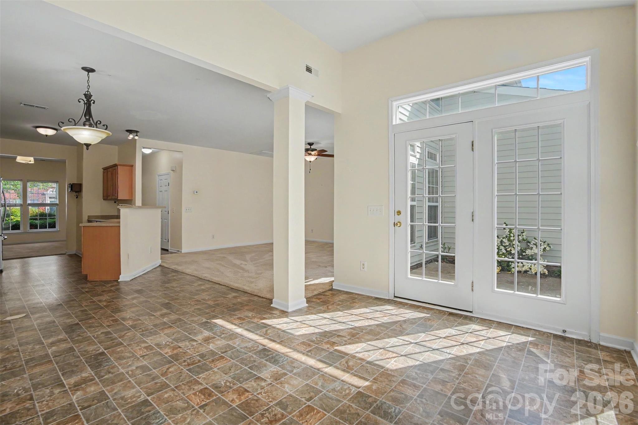 412 Nicklaus Lane Property Photo 10