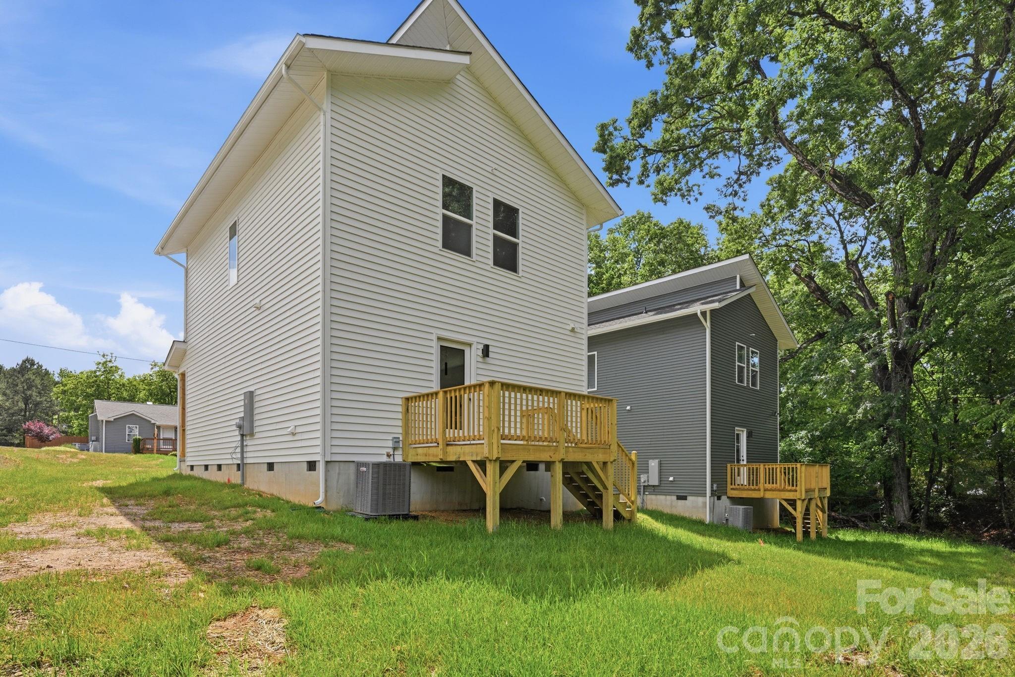 1036 Patton Avenue Property Photo 11