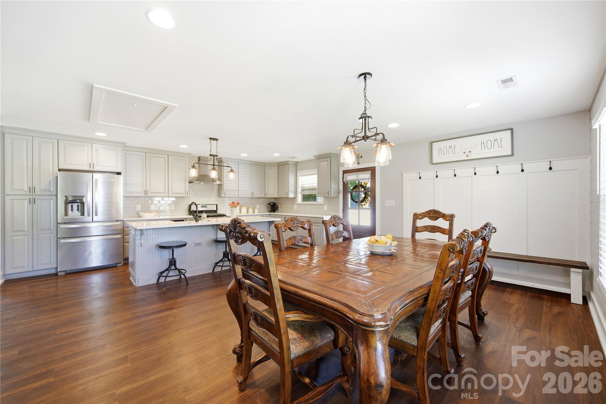 5701 Cedar Hill Drive Property Photo 11
