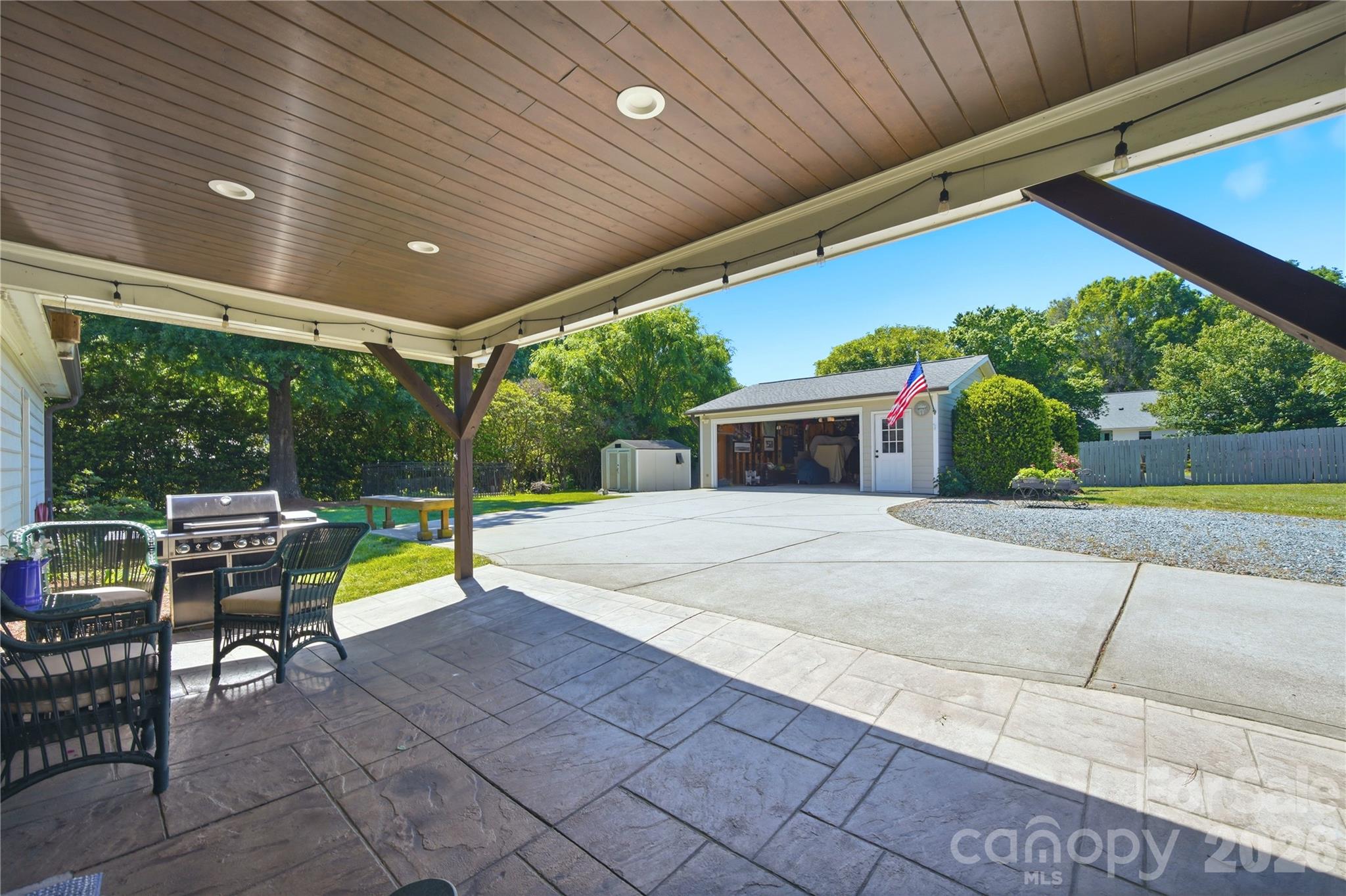 5701 Cedar Hill Drive Property Photo 32