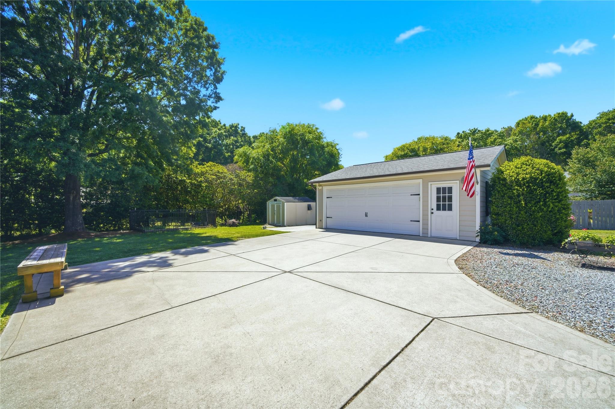 5701 Cedar Hill Drive Property Photo 34