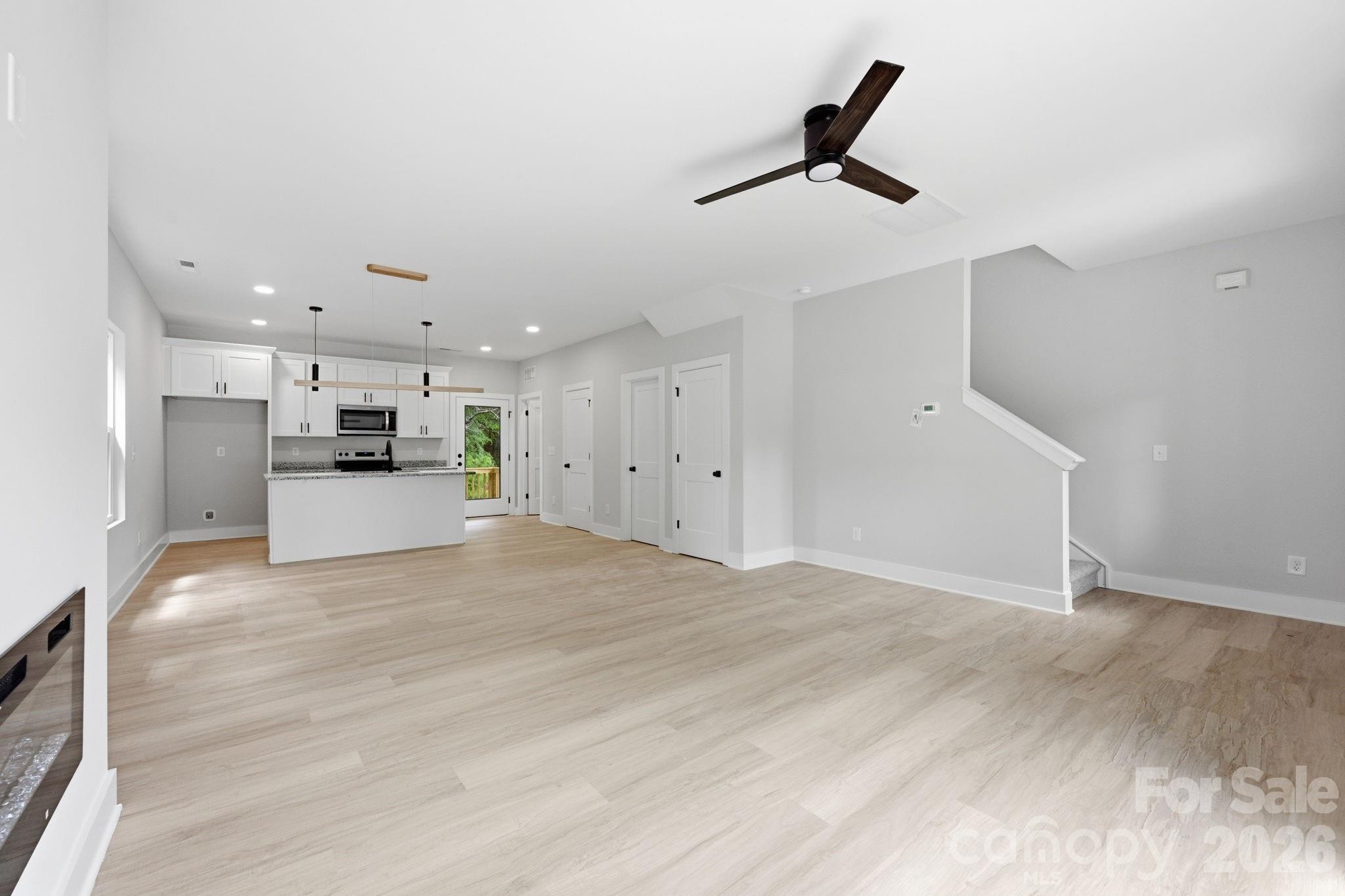 1038 Patton Avenue Property Photo 4