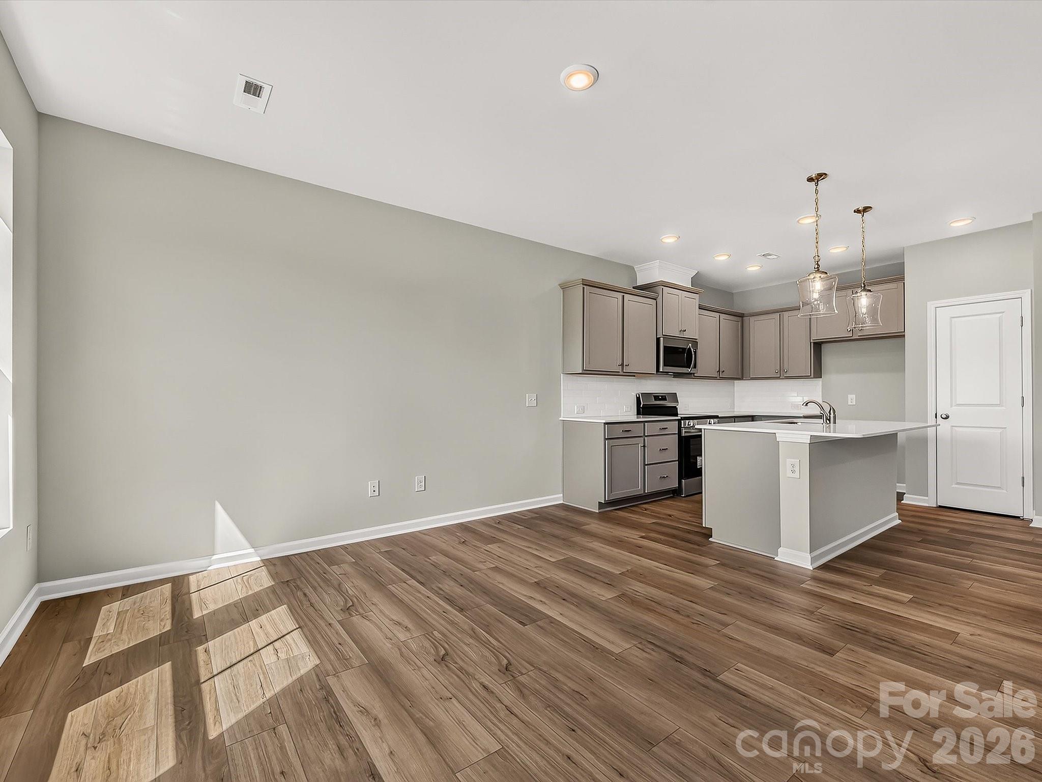 6539 Fire Lily Lane Property Photo 6