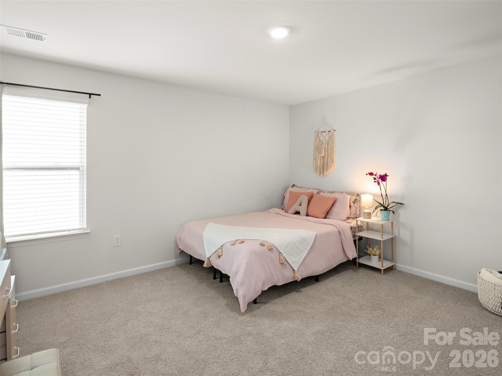 734 Fountain Park Boulevard Property Photo 18