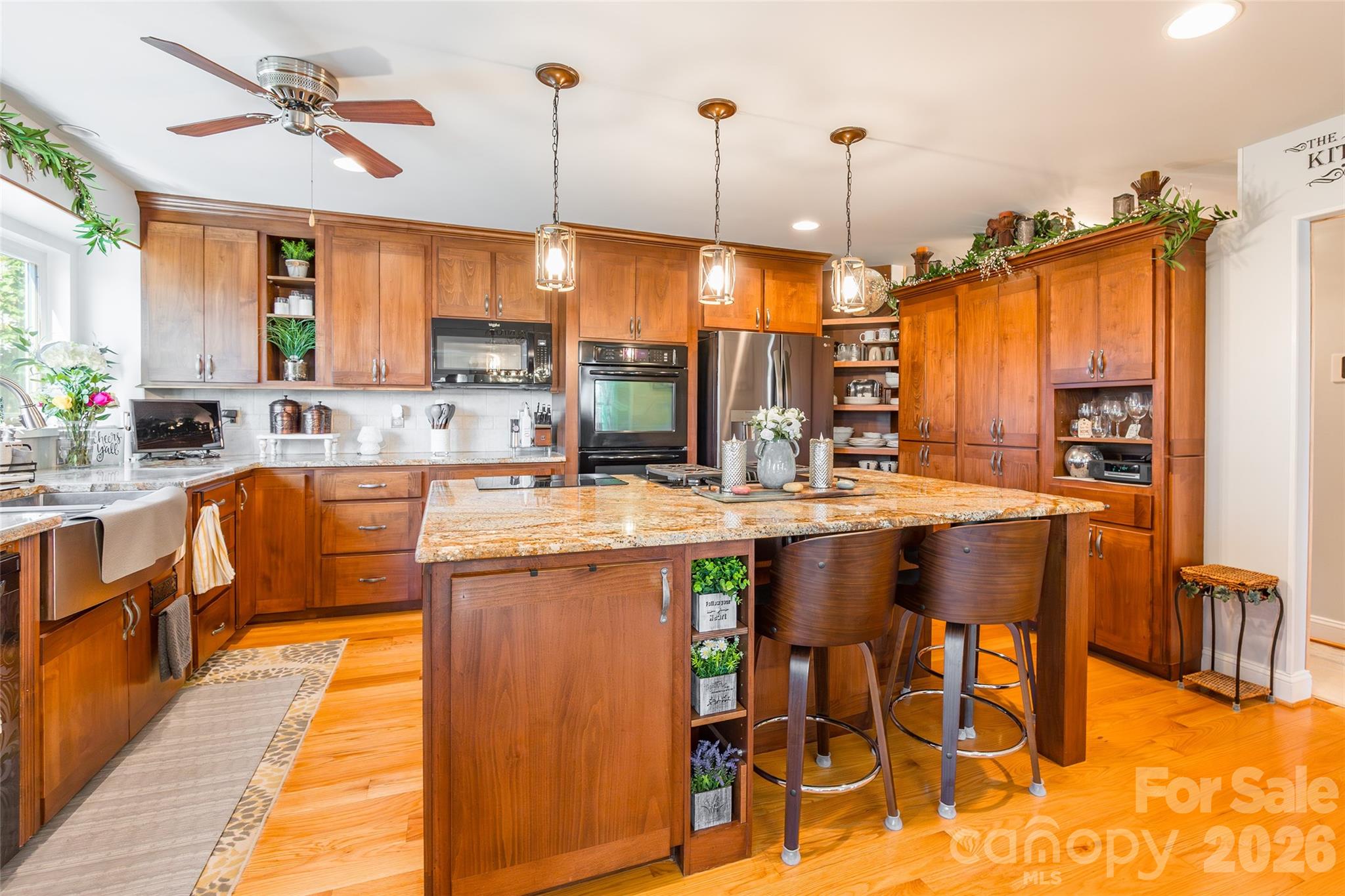 4205 Lake Shore Road Property Photo 12
