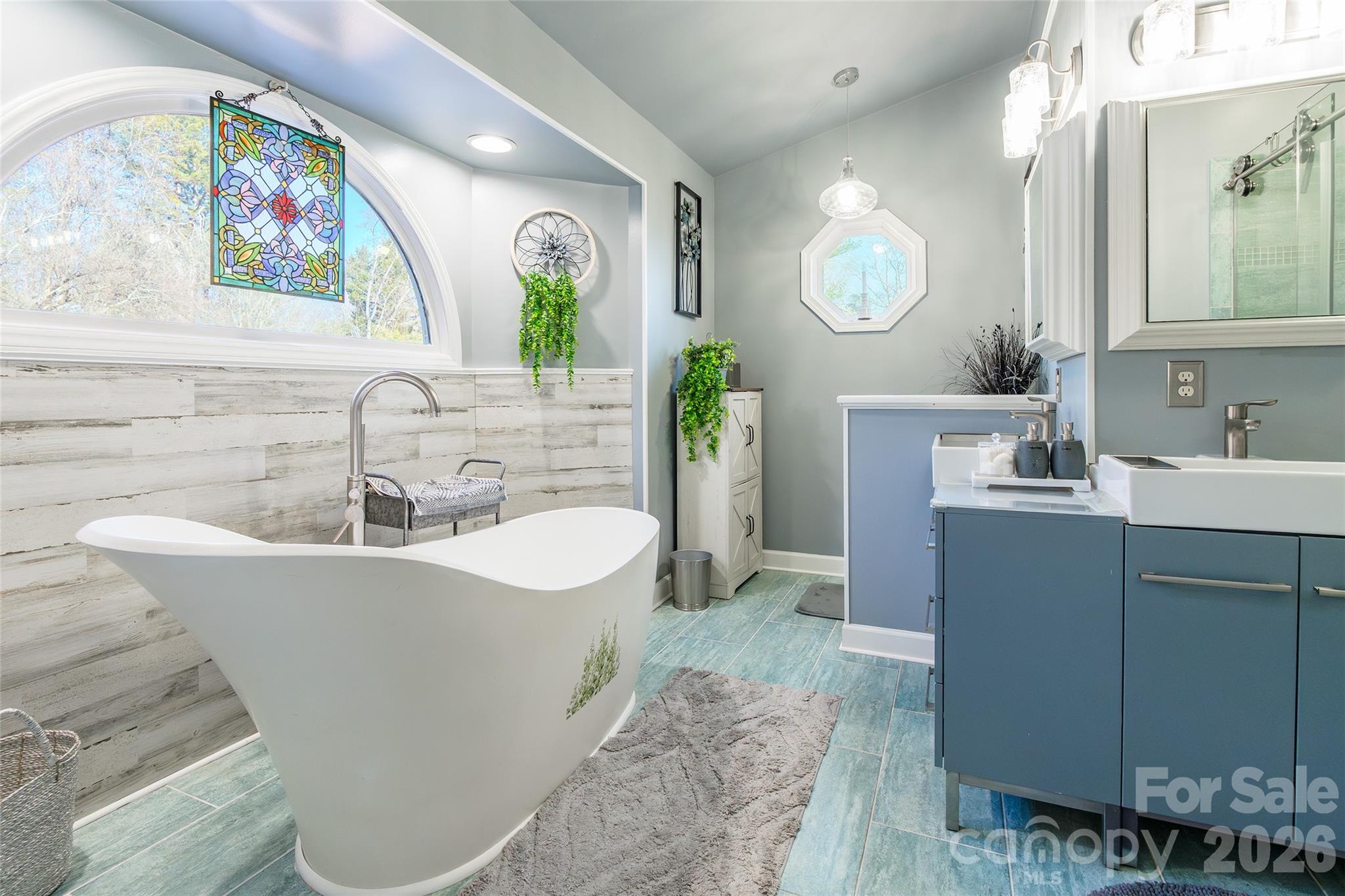 4205 Lake Shore Road Property Photo 24