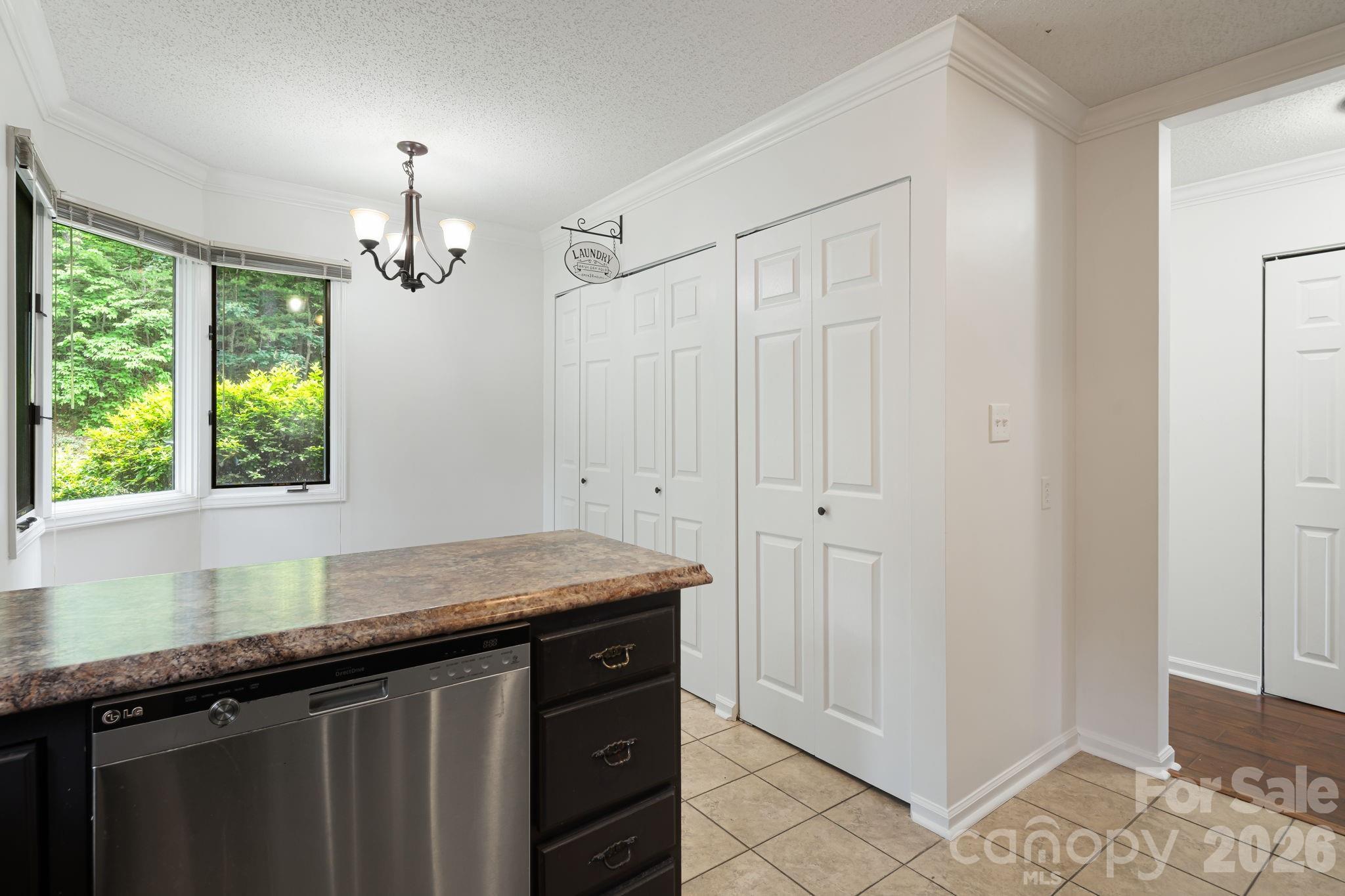 305 Piney Mountain Drive J2 Property Photo 12