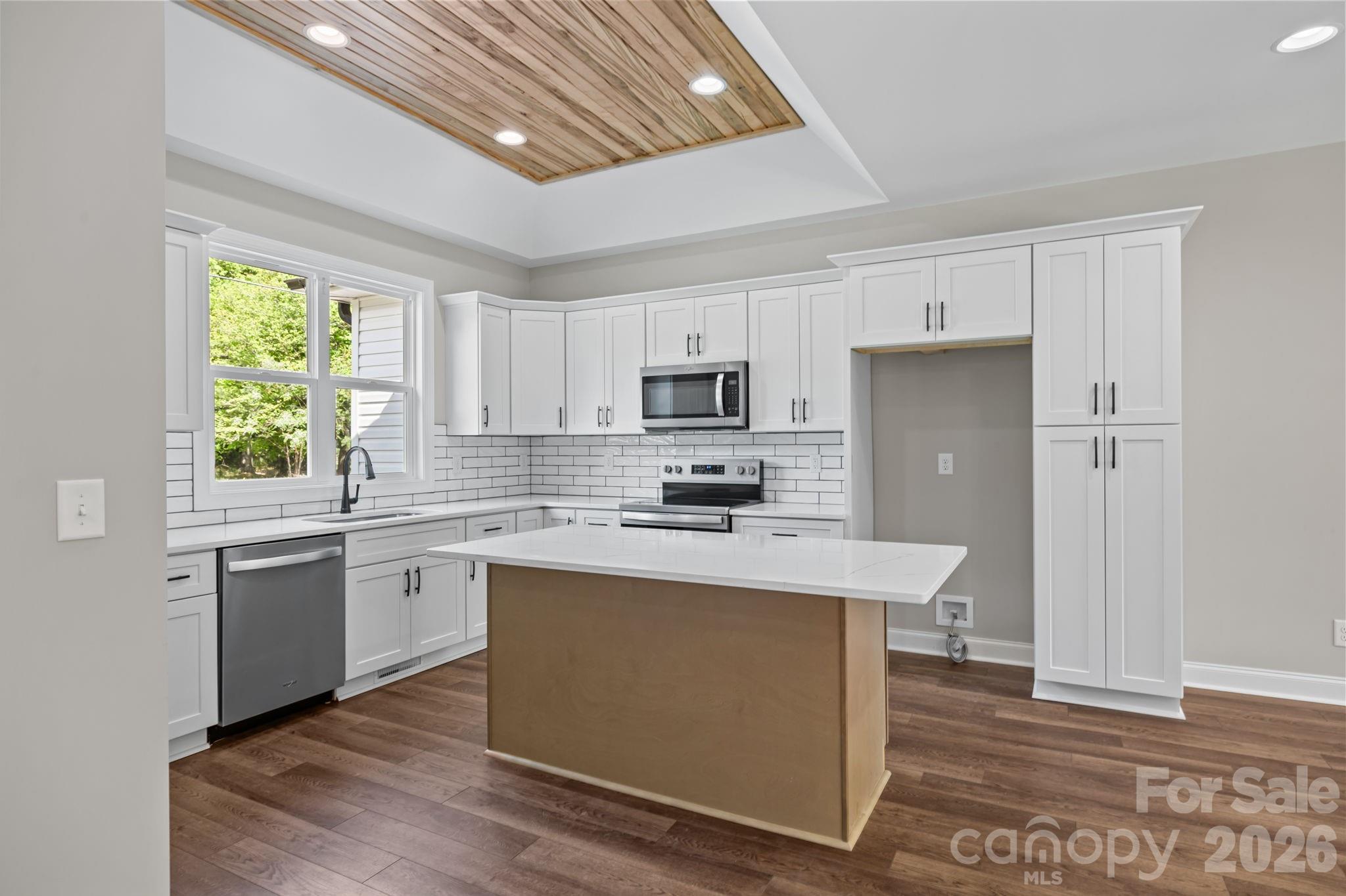 5037 Faith Road Property Photo 15