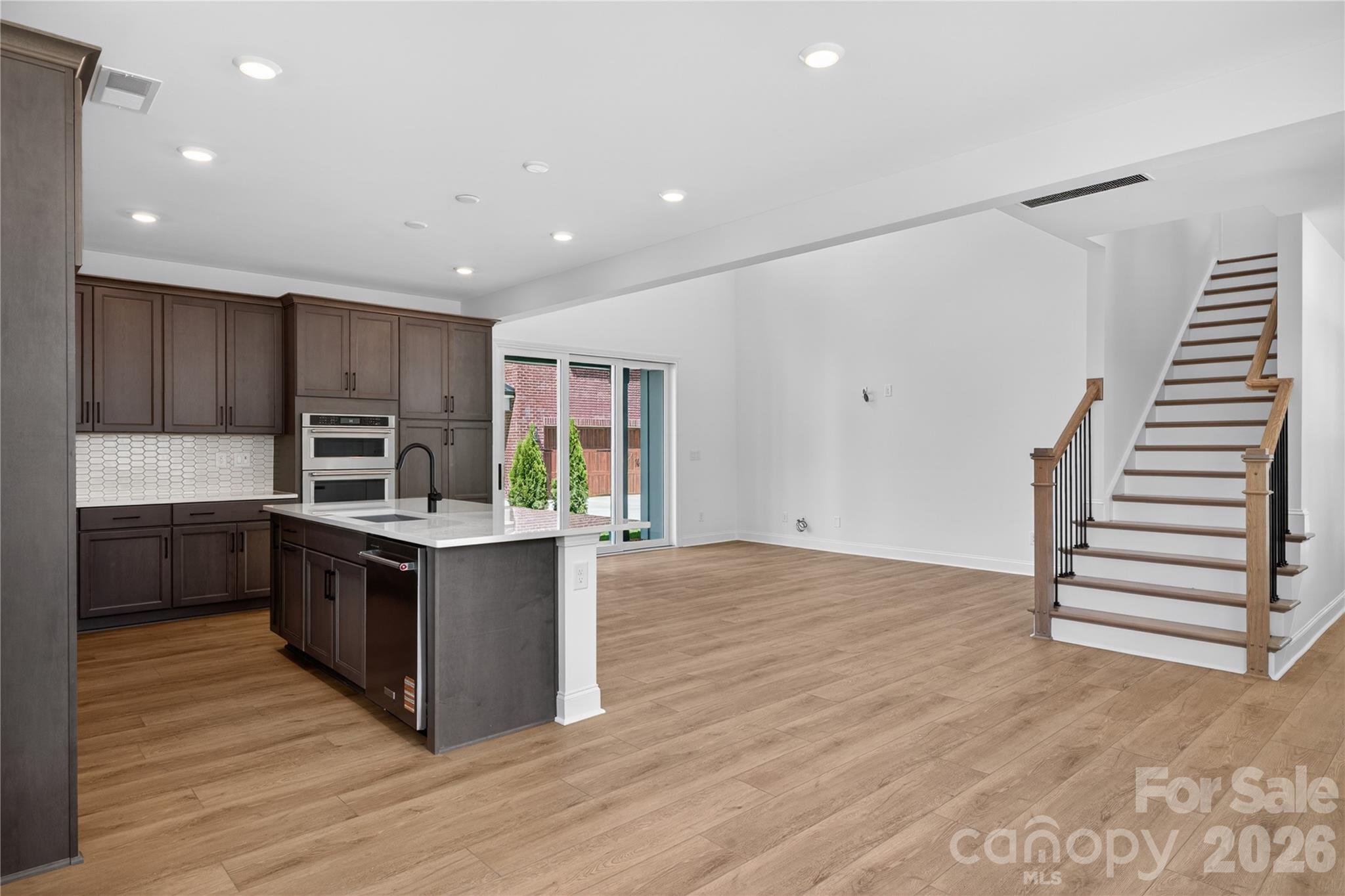 409 Celestial Drive Property Photo 7