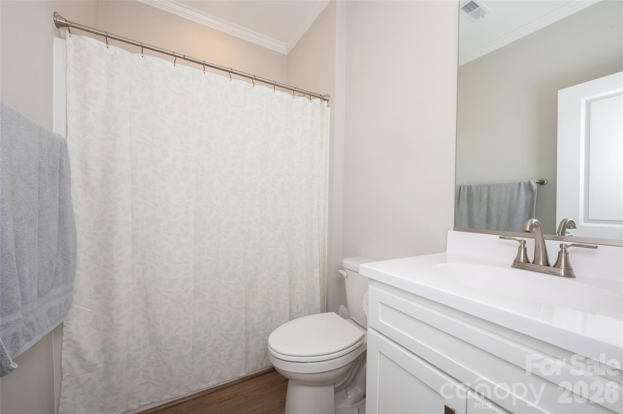 438 Fernwood Drive Property Photo 15