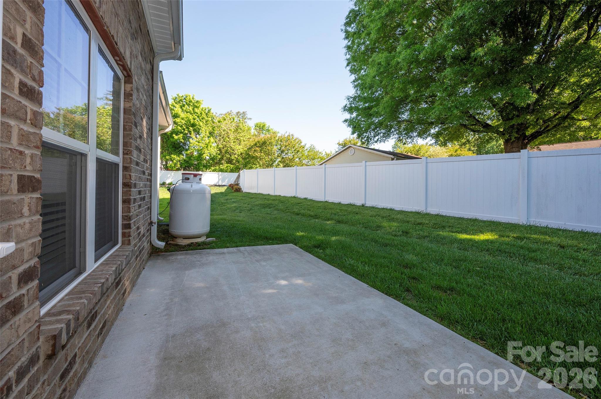438 Fernwood Drive Property Photo 21