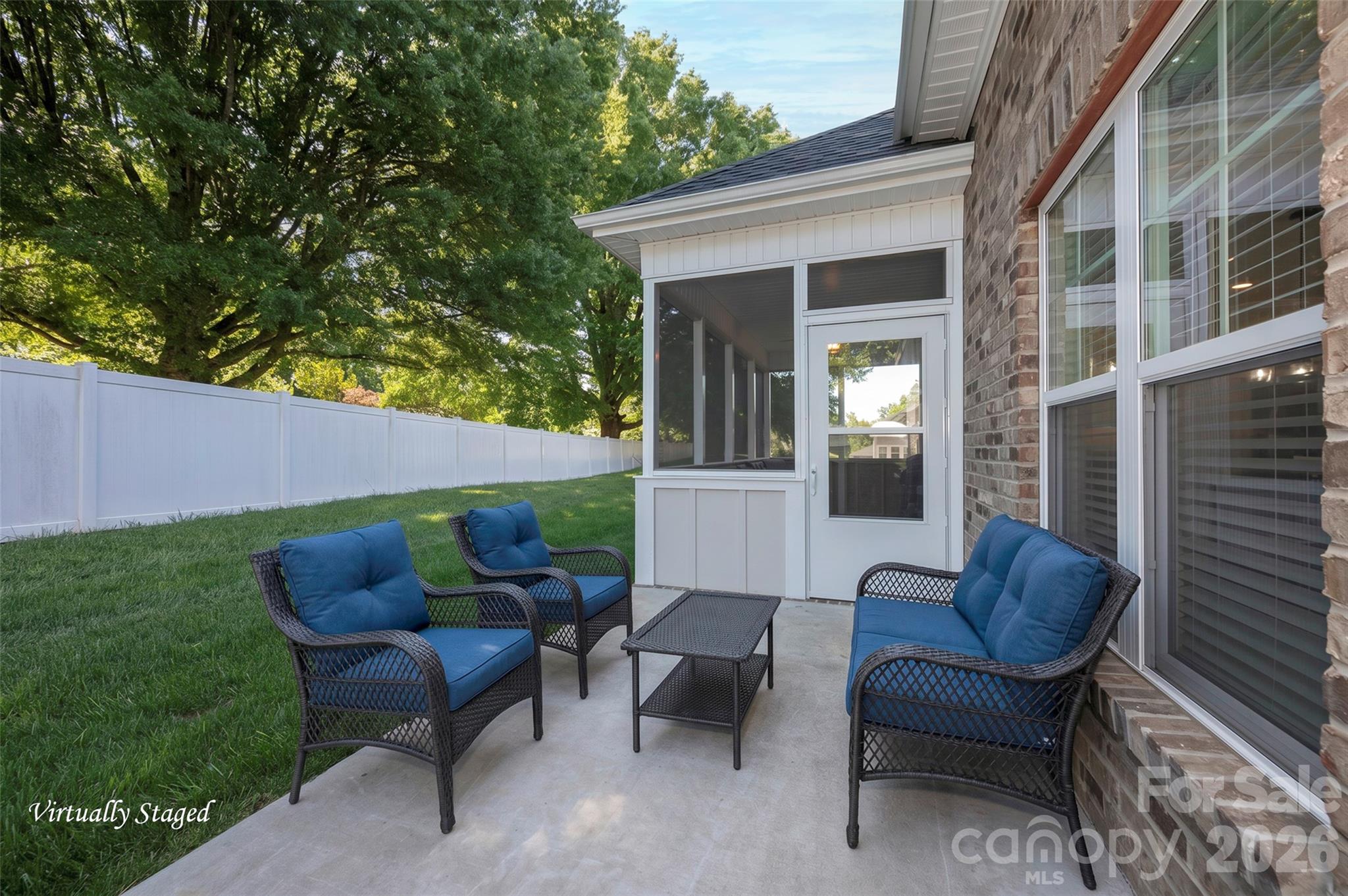 438 Fernwood Drive Property Photo 22