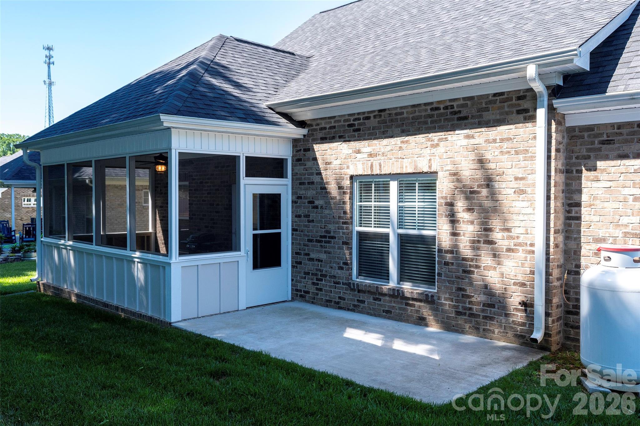 438 Fernwood Drive Property Photo 24