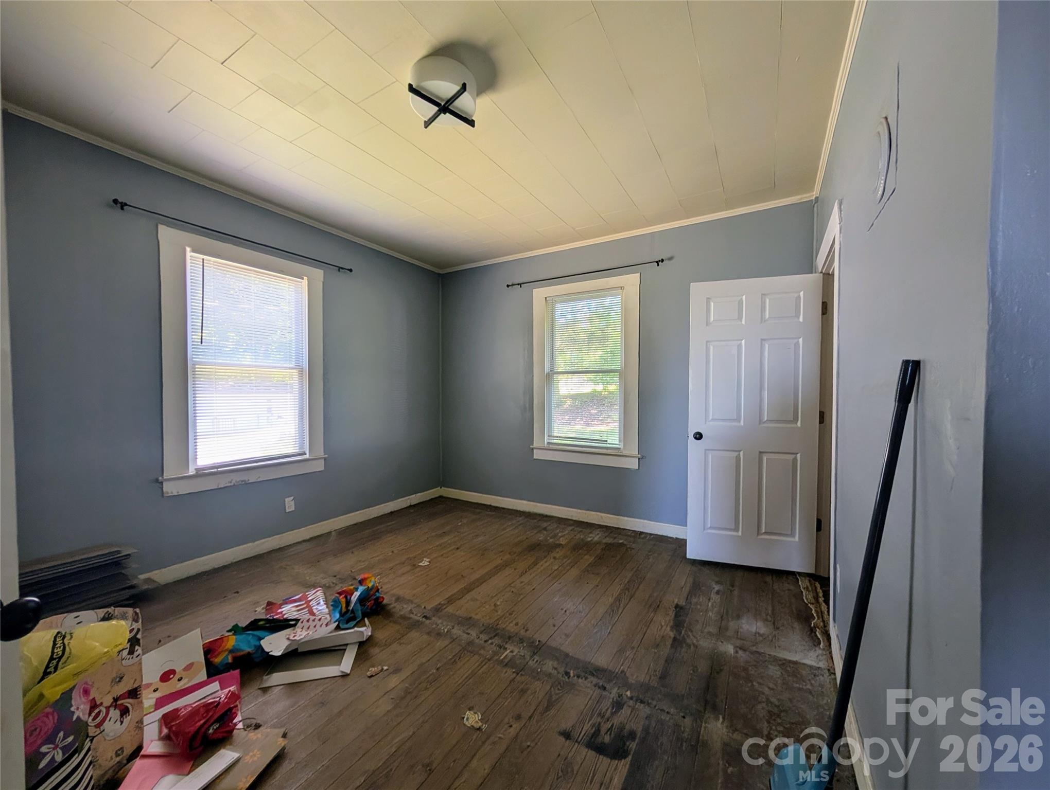 204 Shelby Street Property Photo 15