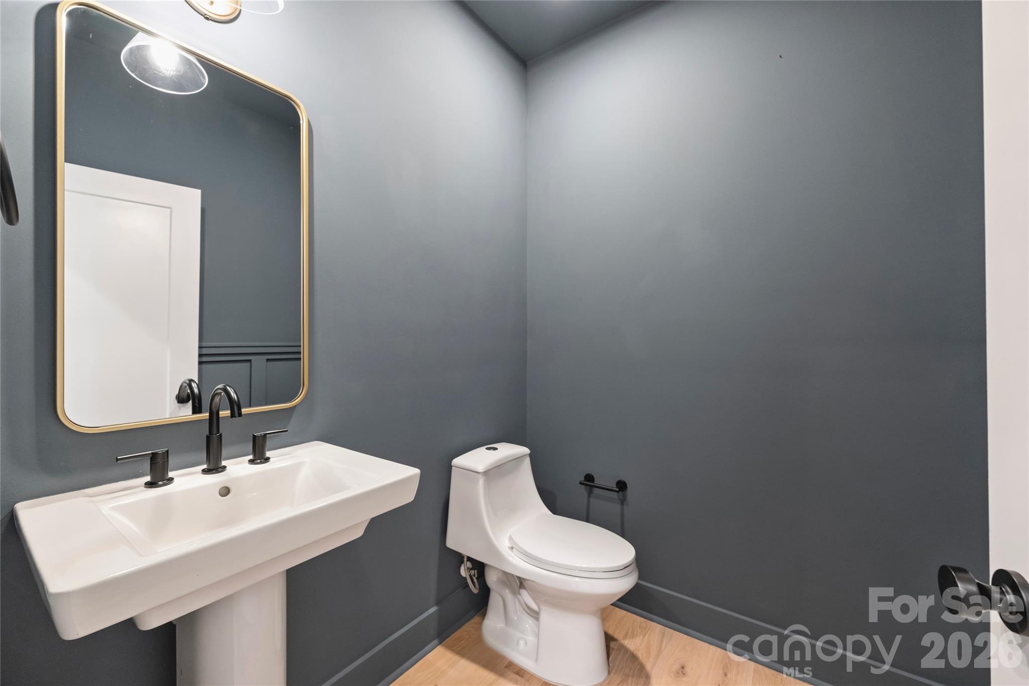2027 Thurmond Place Property Photo 7
