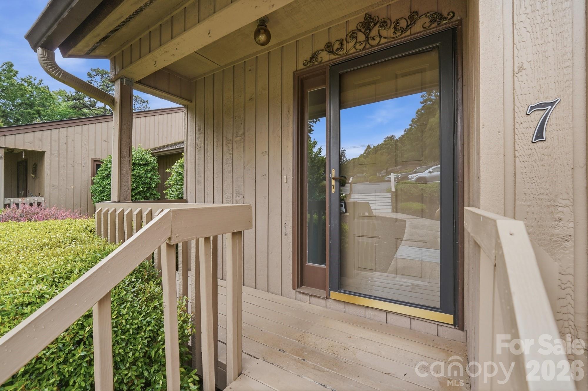7 Marina Road Property Photo 3