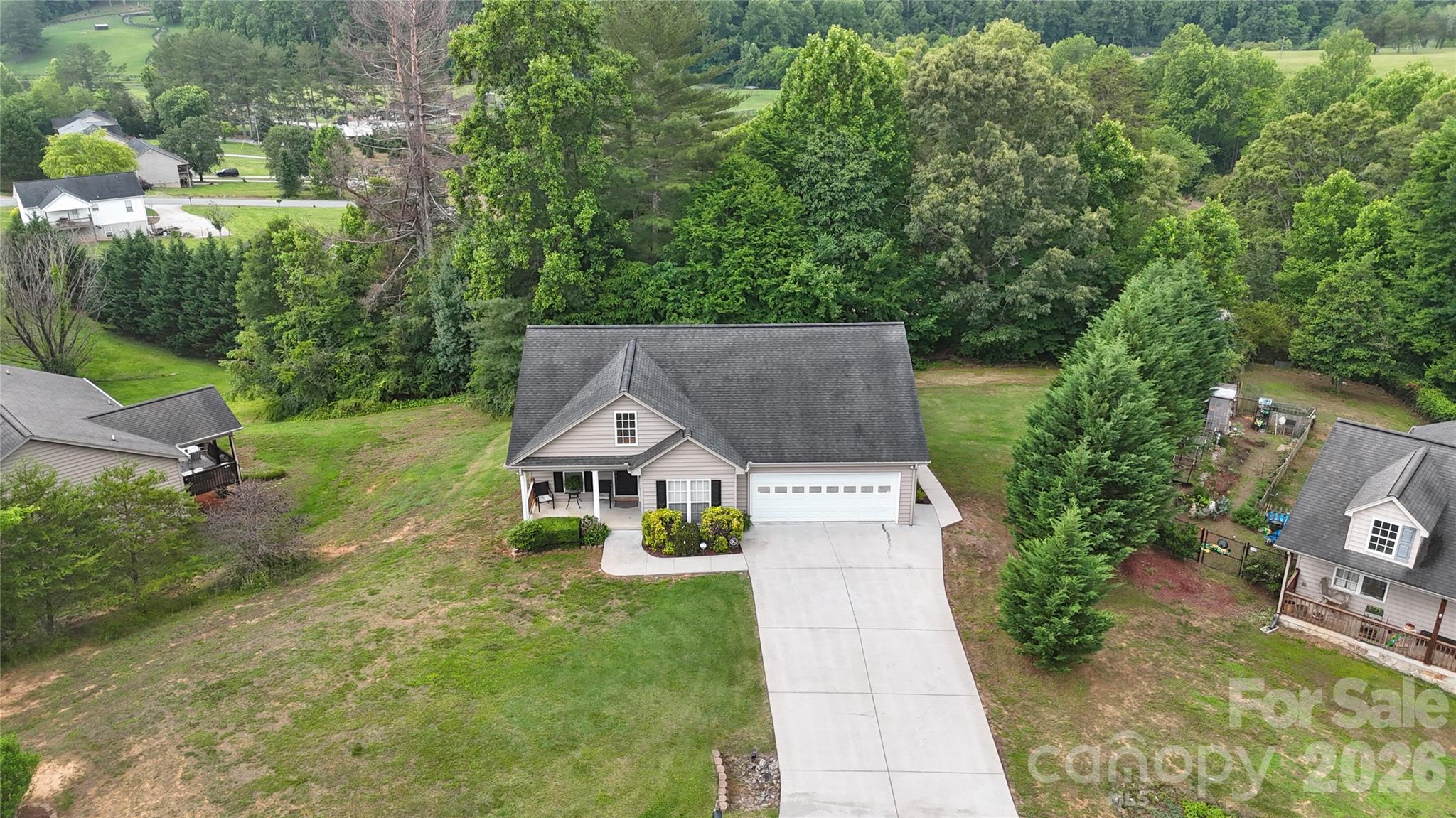 3933 Rocky Brook Place Property Photo 3