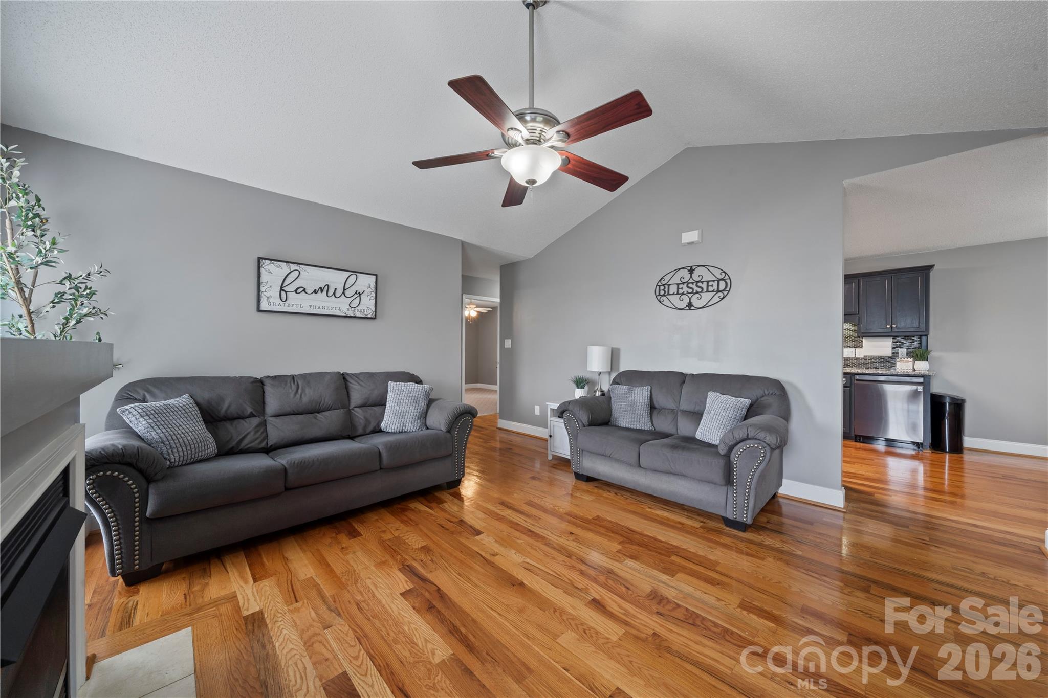 3933 Rocky Brook Place Property Photo 8