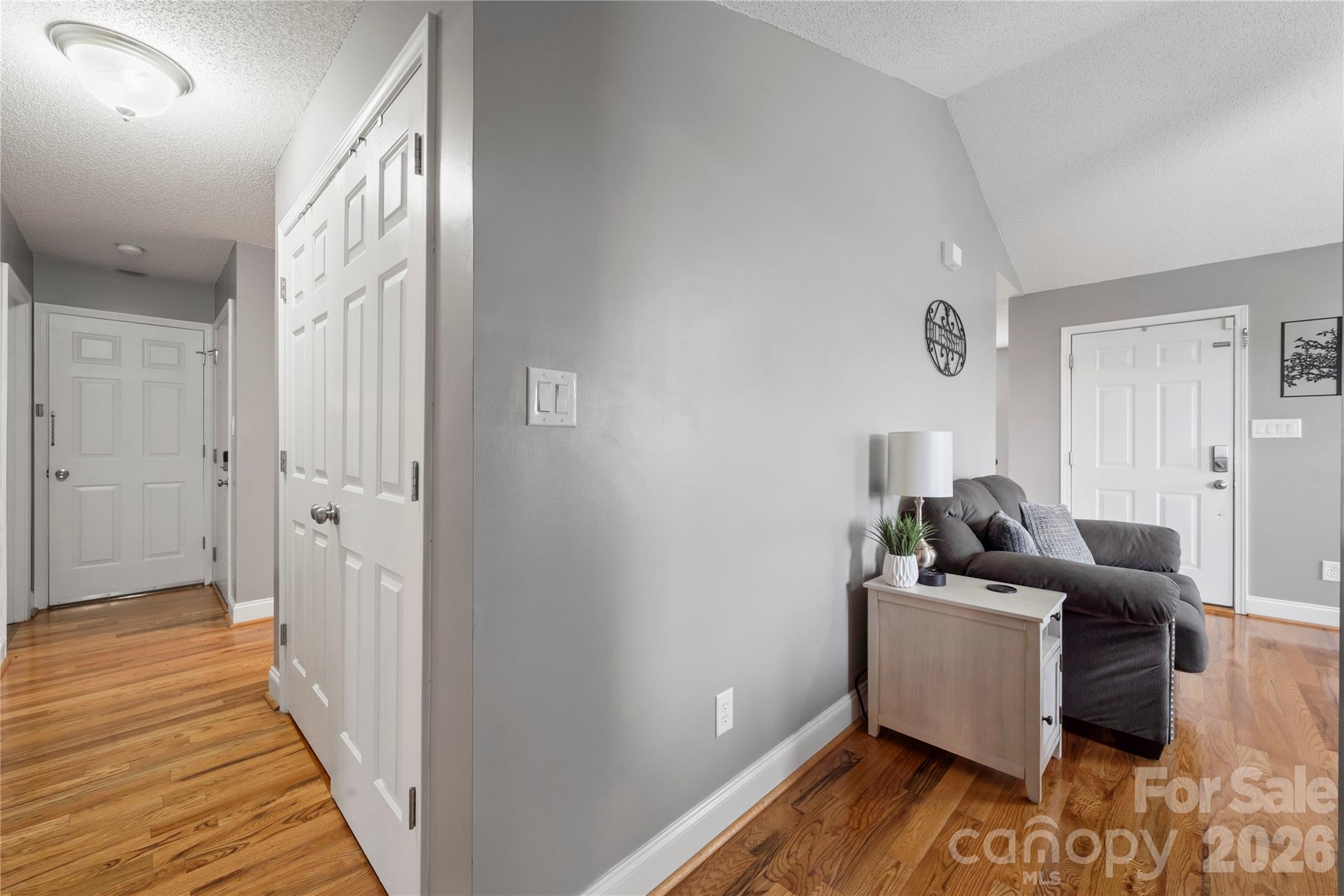 3933 Rocky Brook Place Property Photo 11