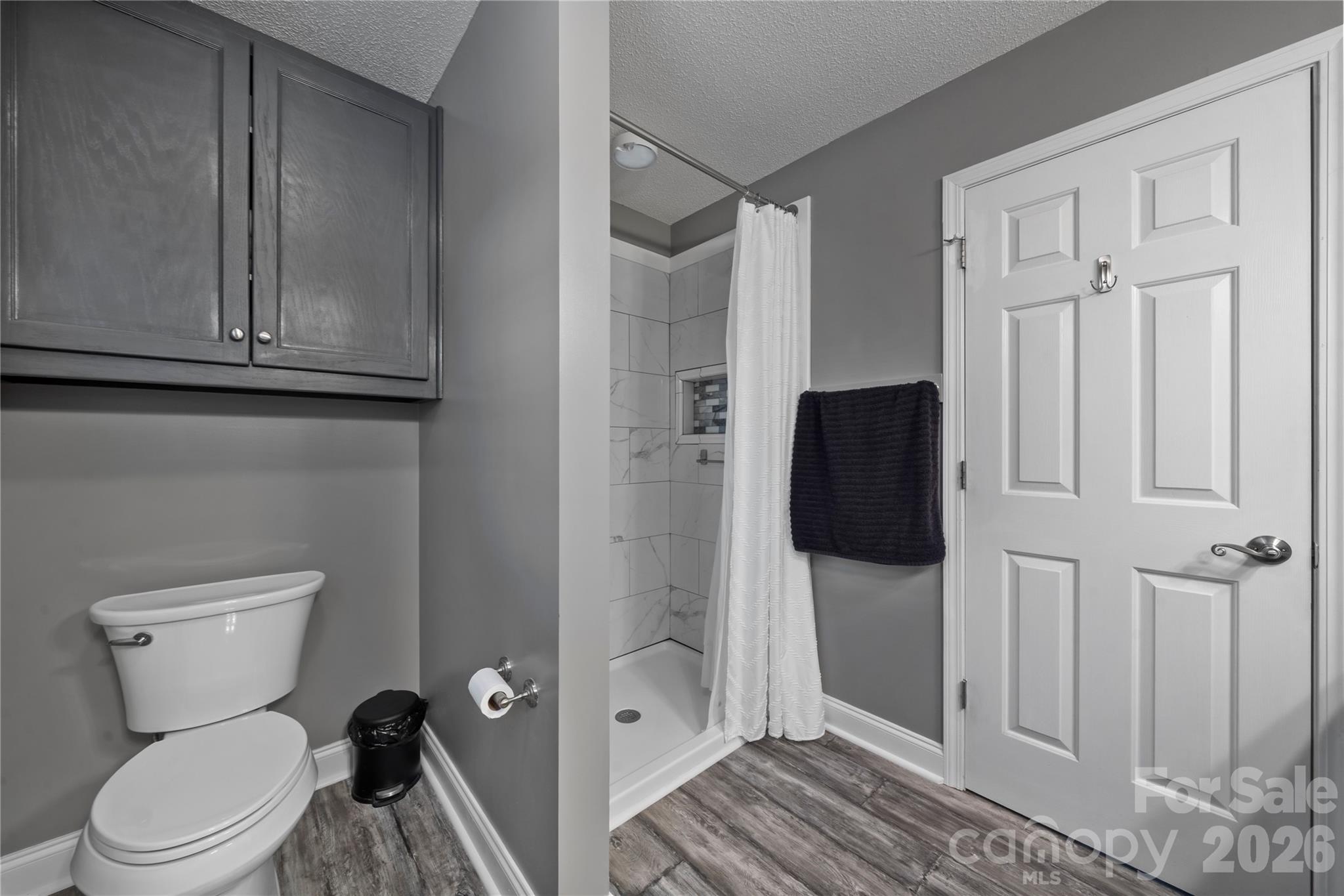 3933 Rocky Brook Place Property Photo 31