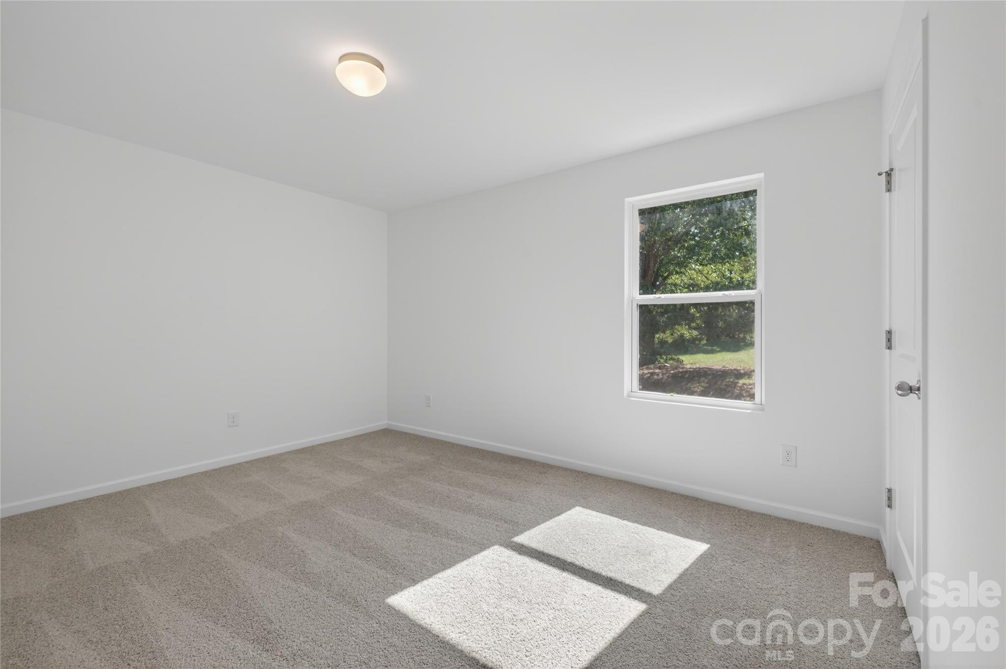 128 Pembroke Way 19 Property Photo 23