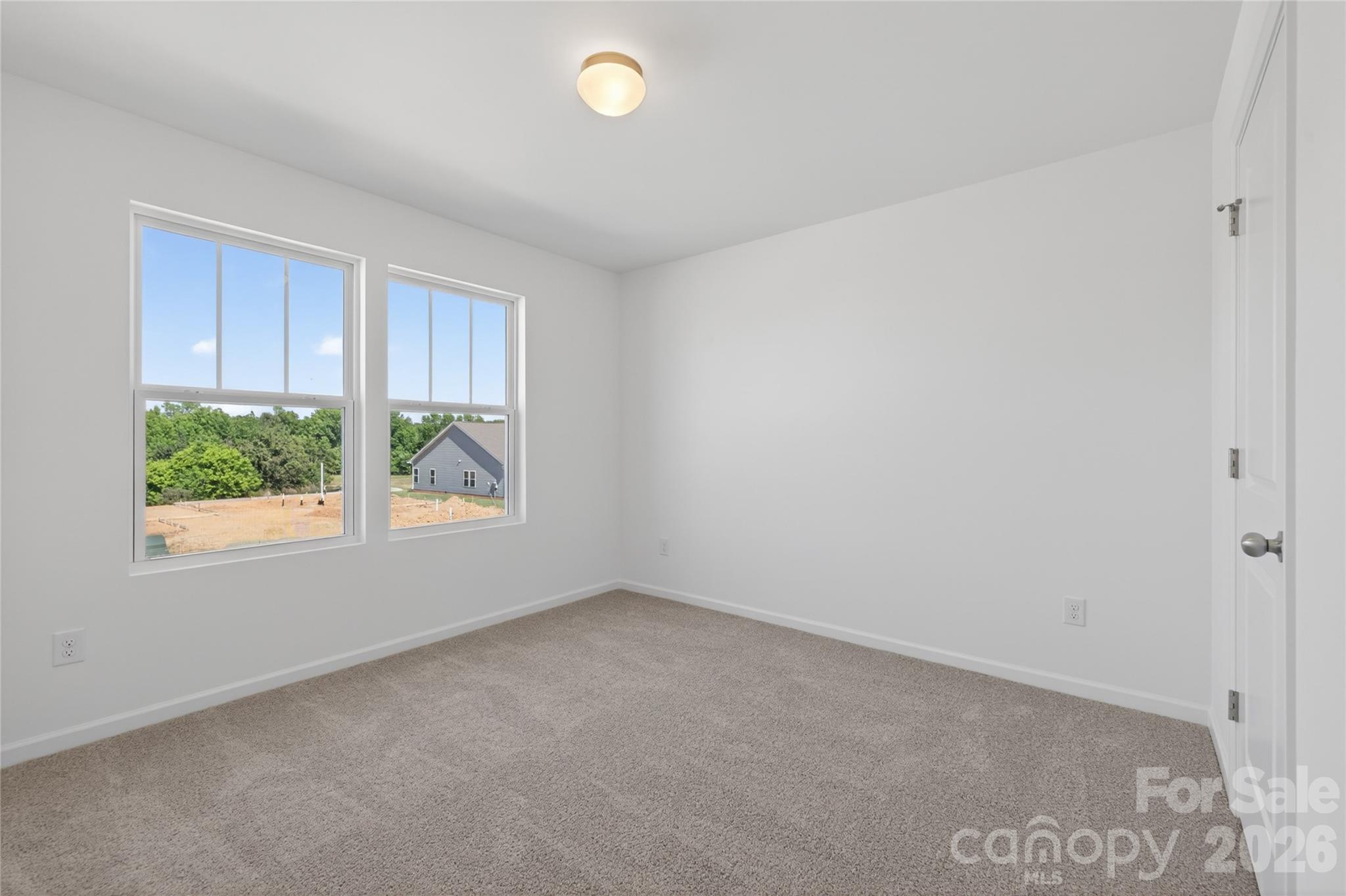 128 Pembroke Way 19 Property Photo 25