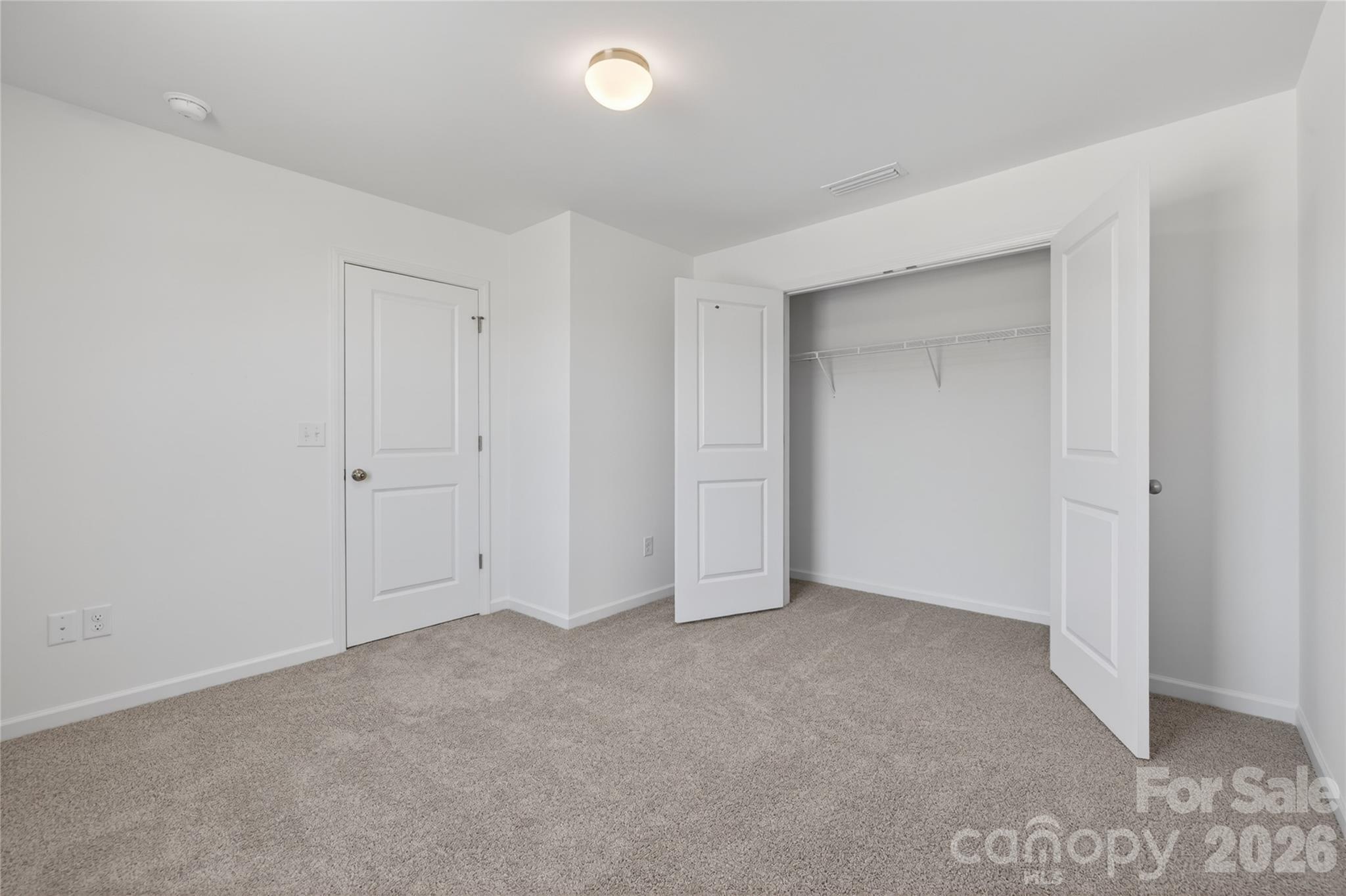 128 Pembroke Way 19 Property Photo 28