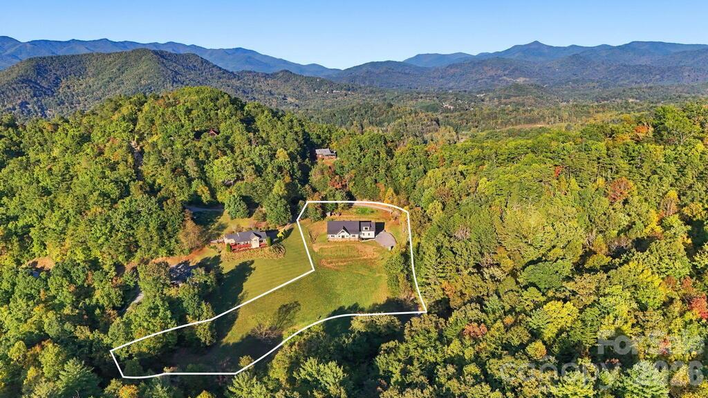 431 Tahlfield Road Property Photo 4