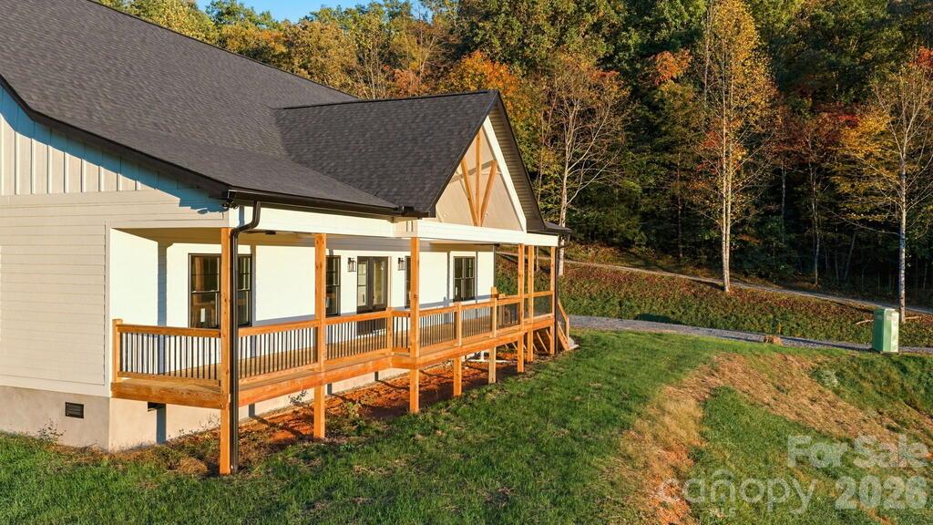 431 Tahlfield Road Property Photo 6