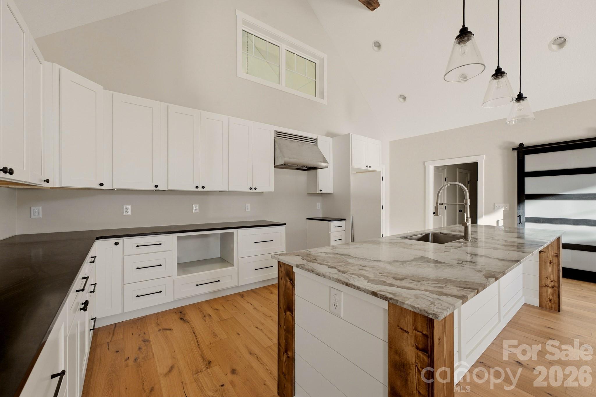431 Tahlfield Road Property Photo 15