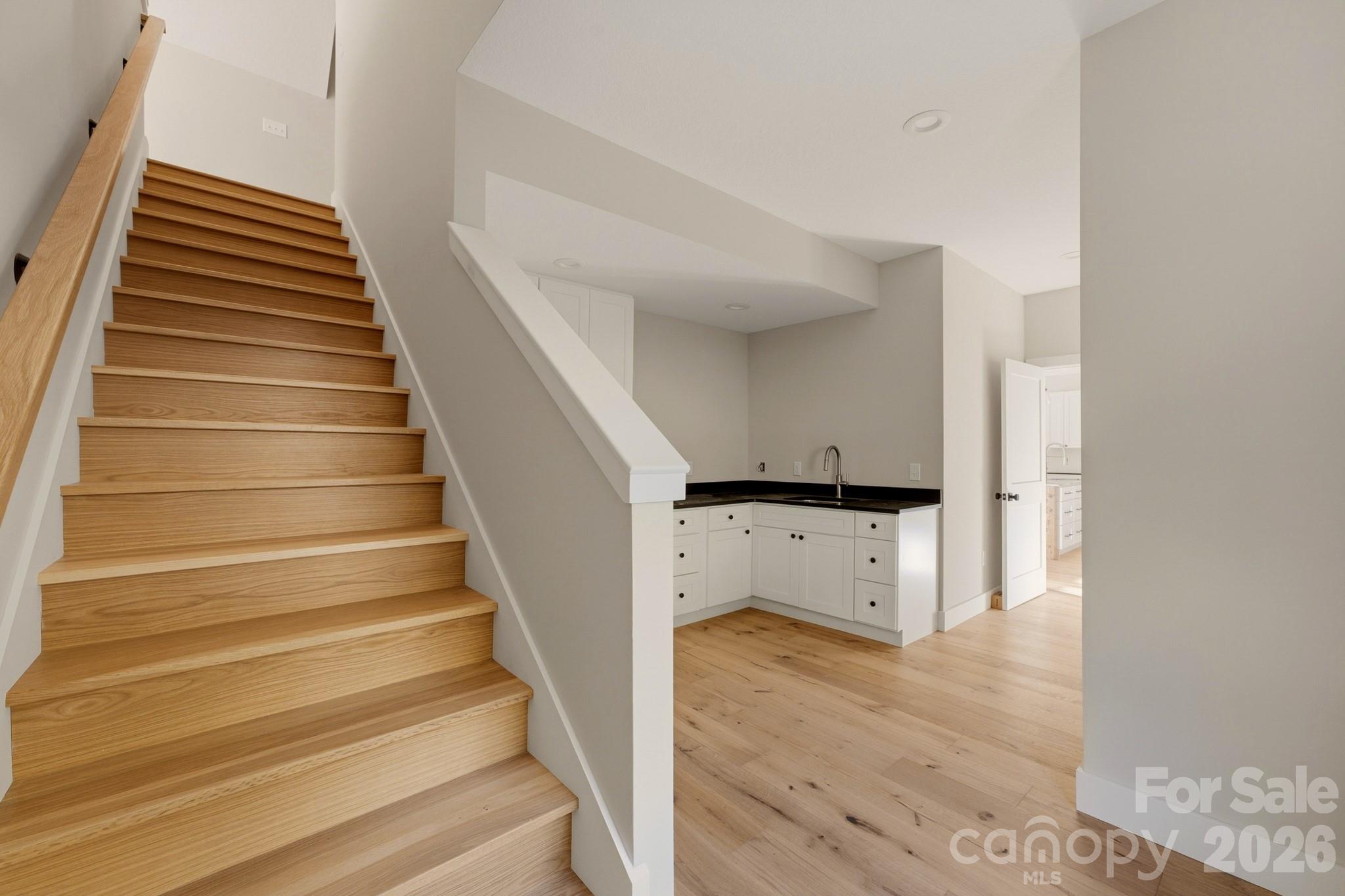 431 Tahlfield Road Property Photo 32