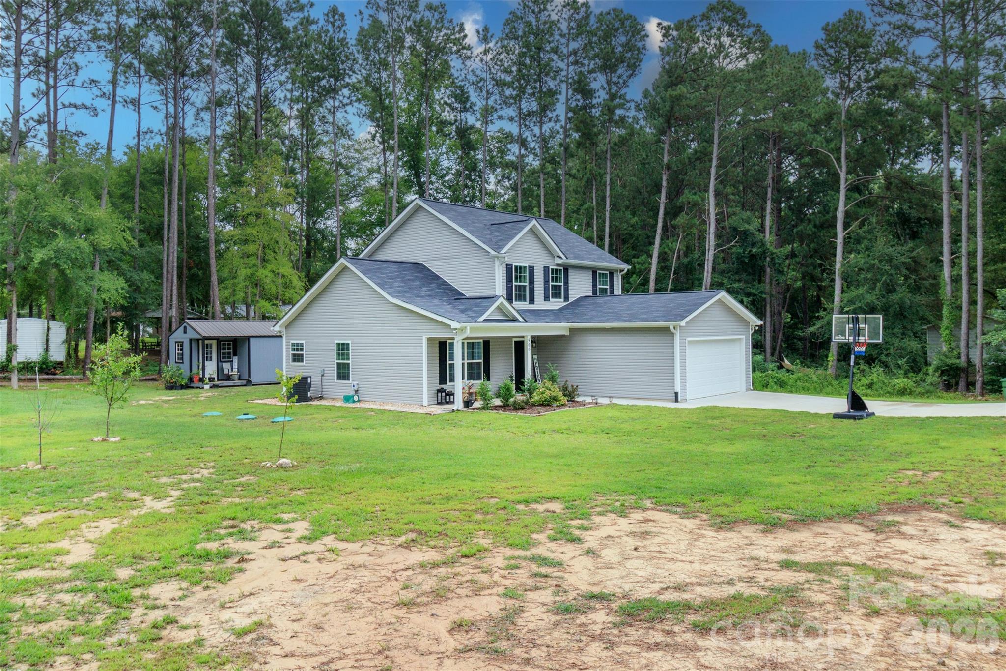 900 Providence Road 10 Property Photo 2