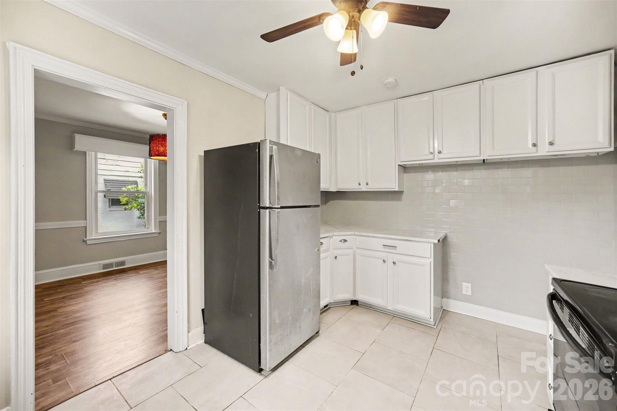 624 Margaret Drive Property Photo 8