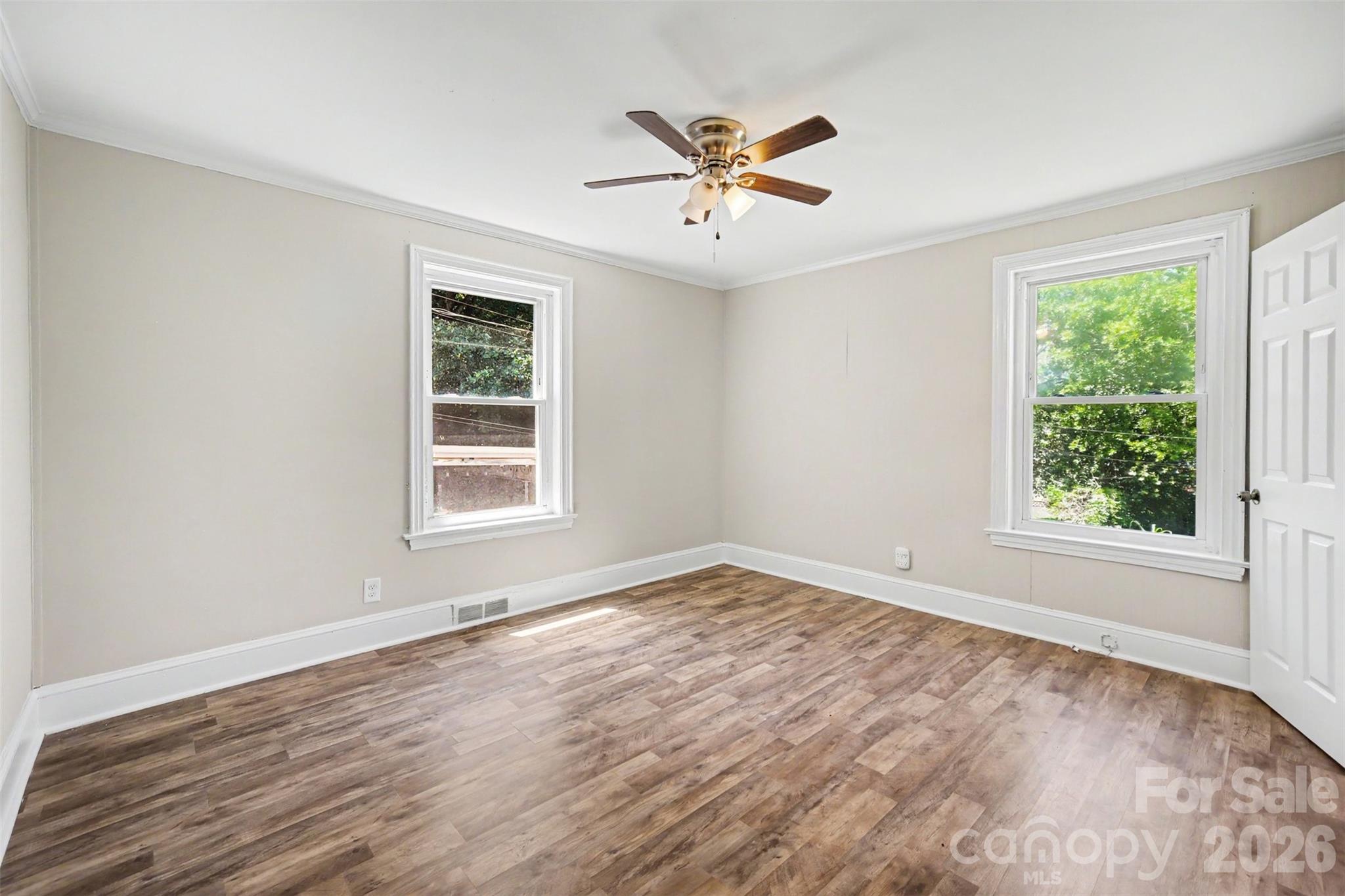 624 Margaret Drive Property Photo 10