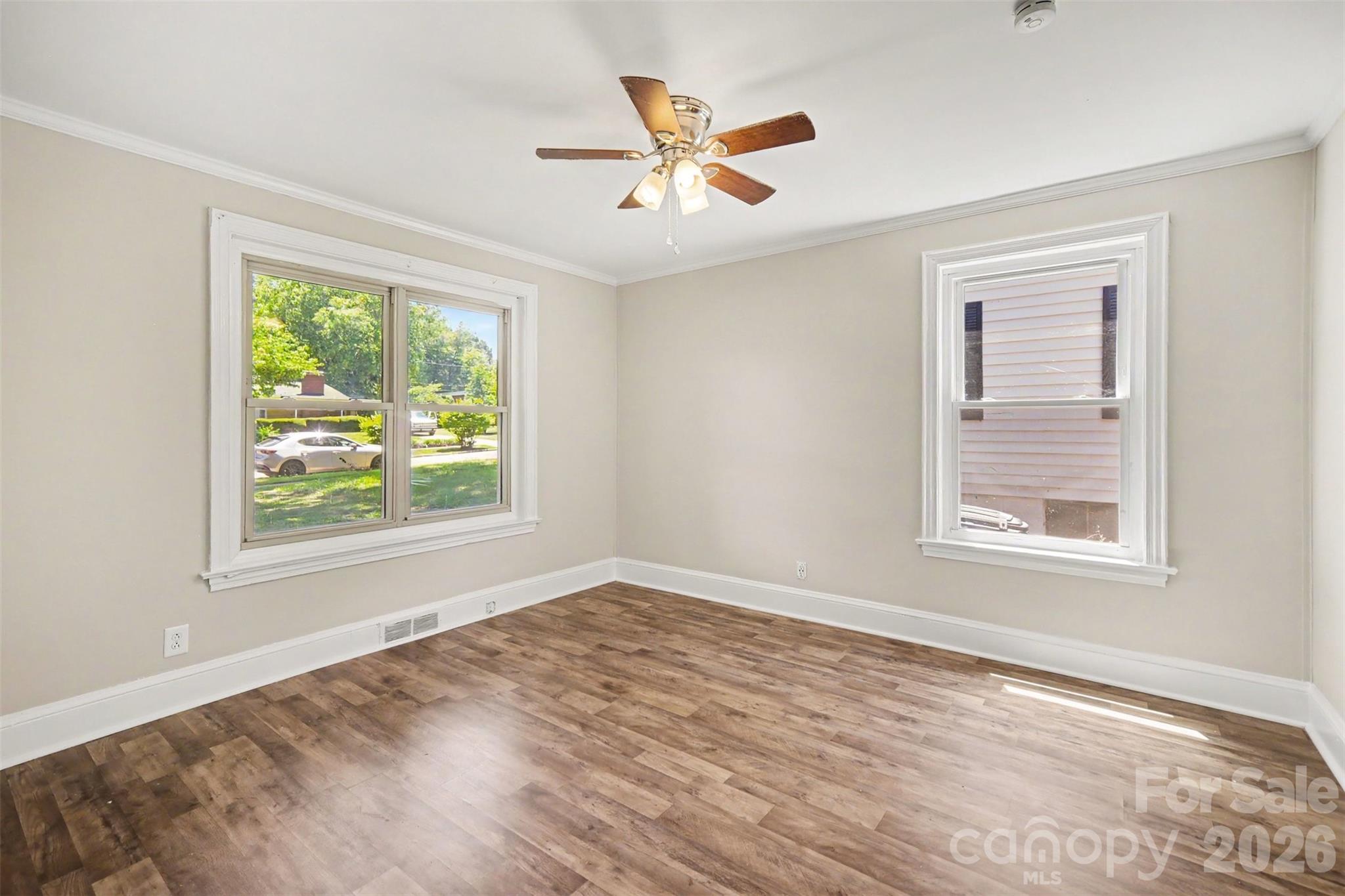 624 Margaret Drive Property Photo 12