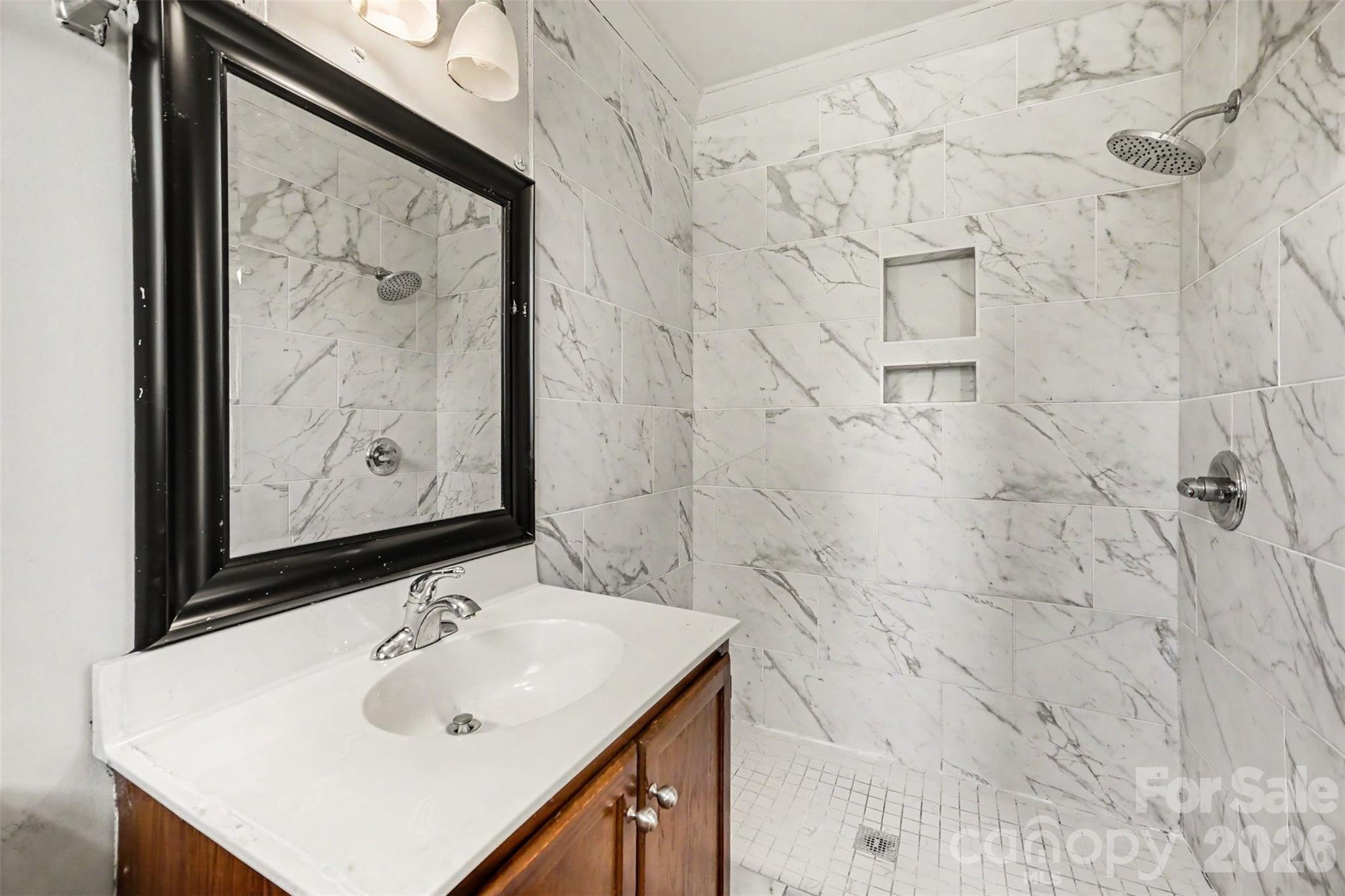 624 Margaret Drive Property Photo 14
