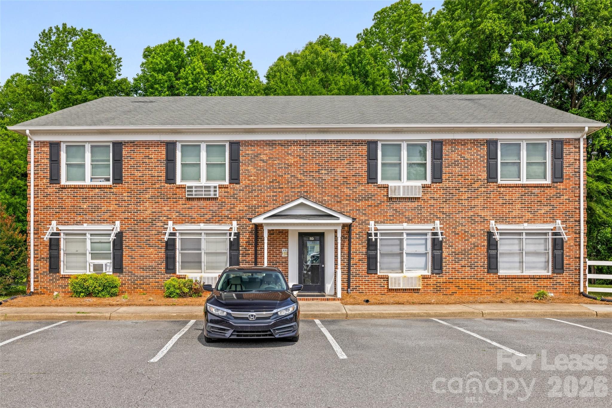 113 Stroupe Road E Property Photo 1