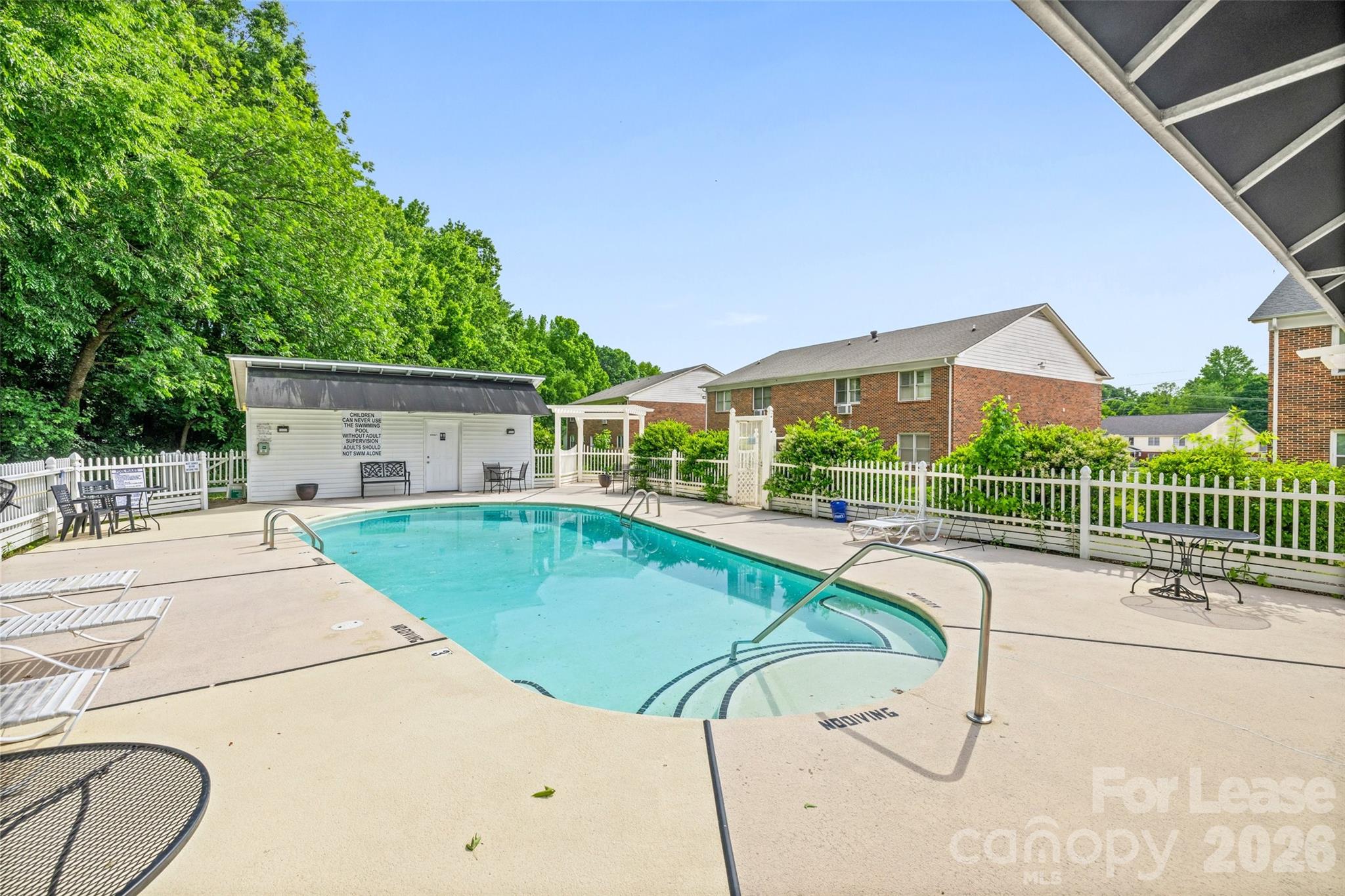113 Stroupe Road E Property Photo 30