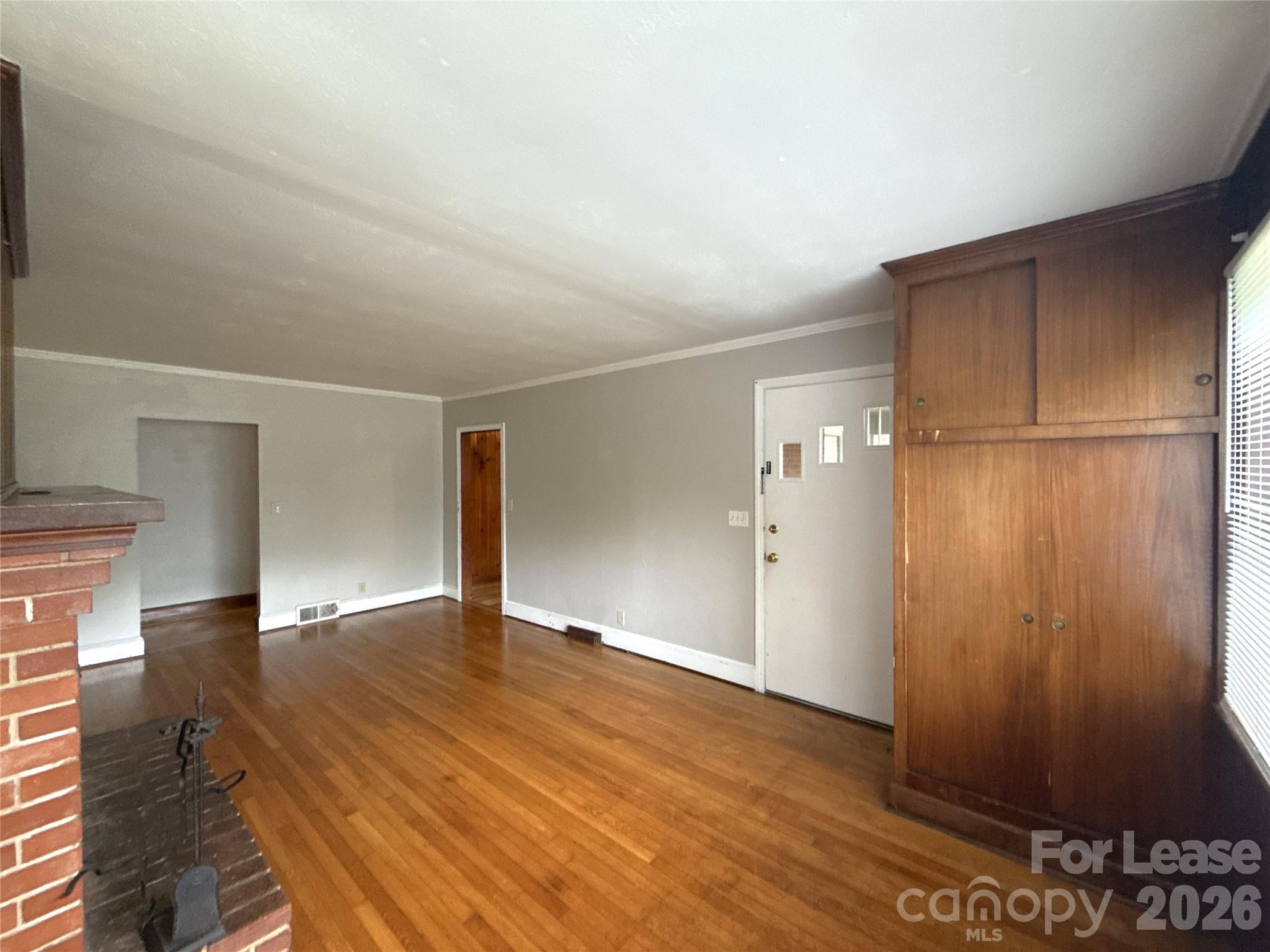 2000 Weststone Drive Property Photo 3