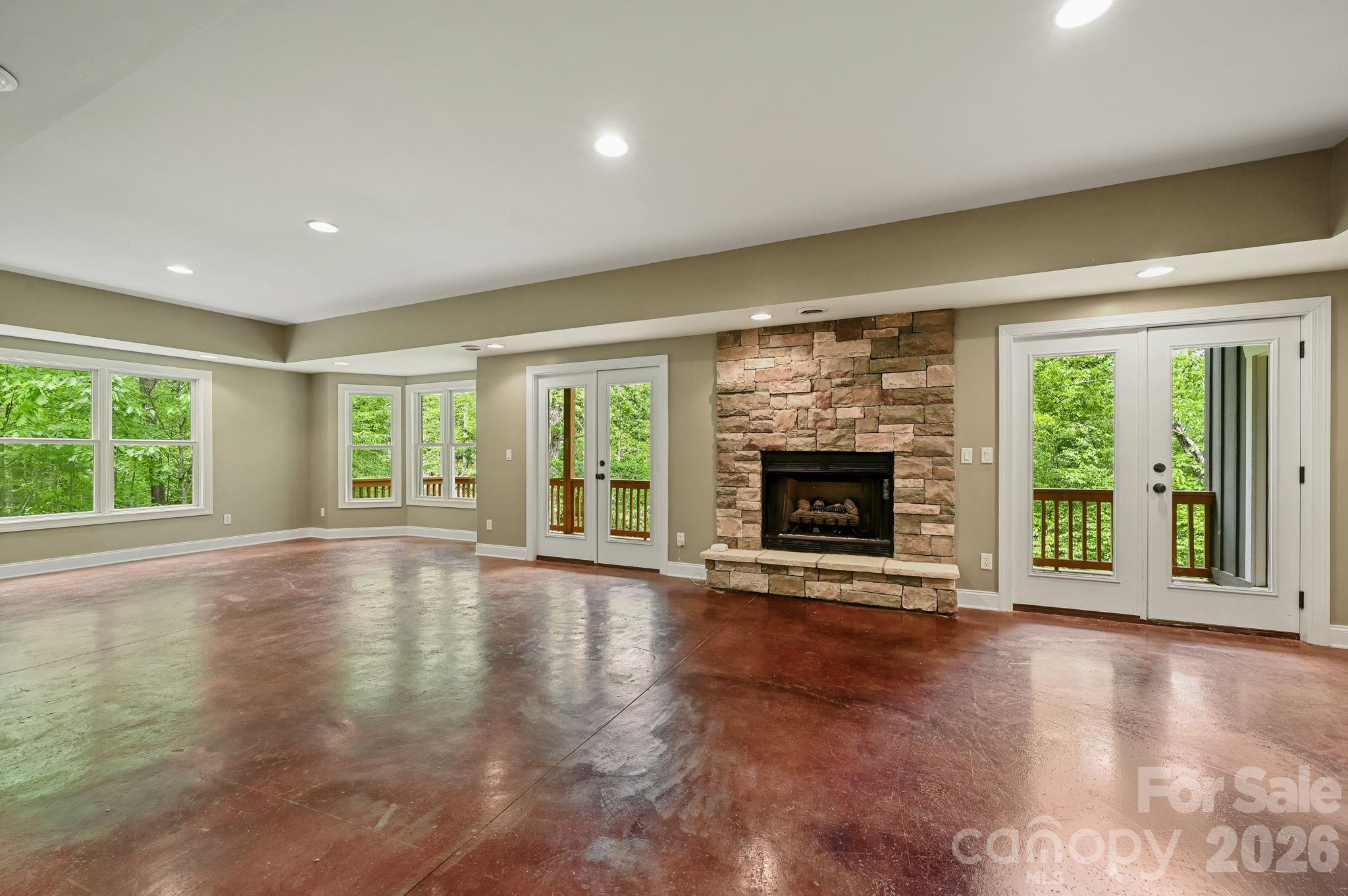 314 Woodland Drive Property Photo 32
