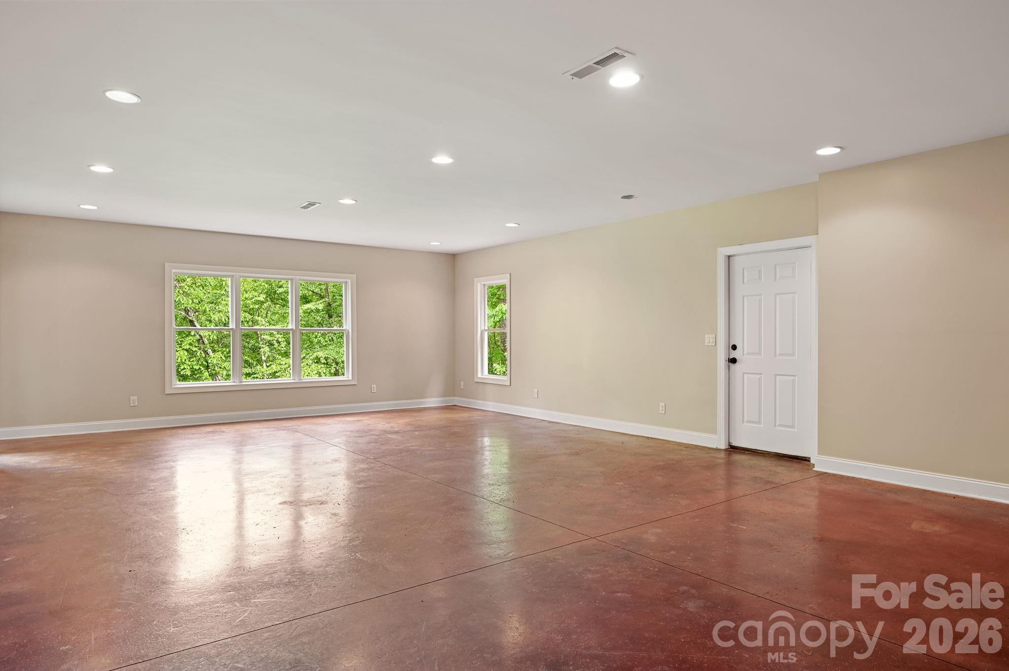 314 Woodland Drive Property Photo 35