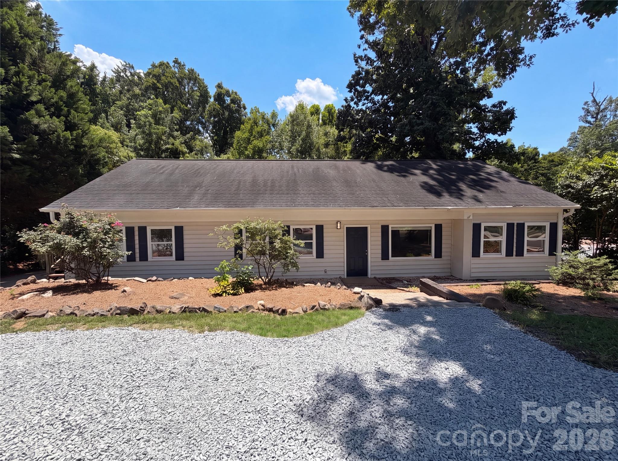 1322 Carolyn Drive Property Photo 1