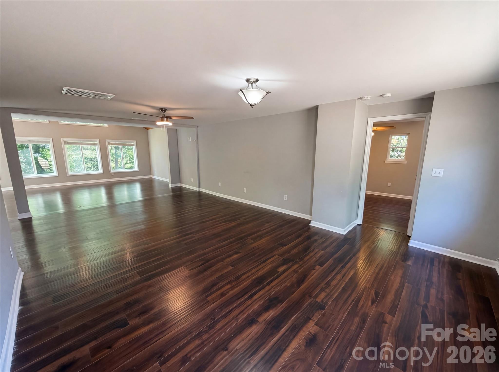1322 Carolyn Drive Property Photo 9