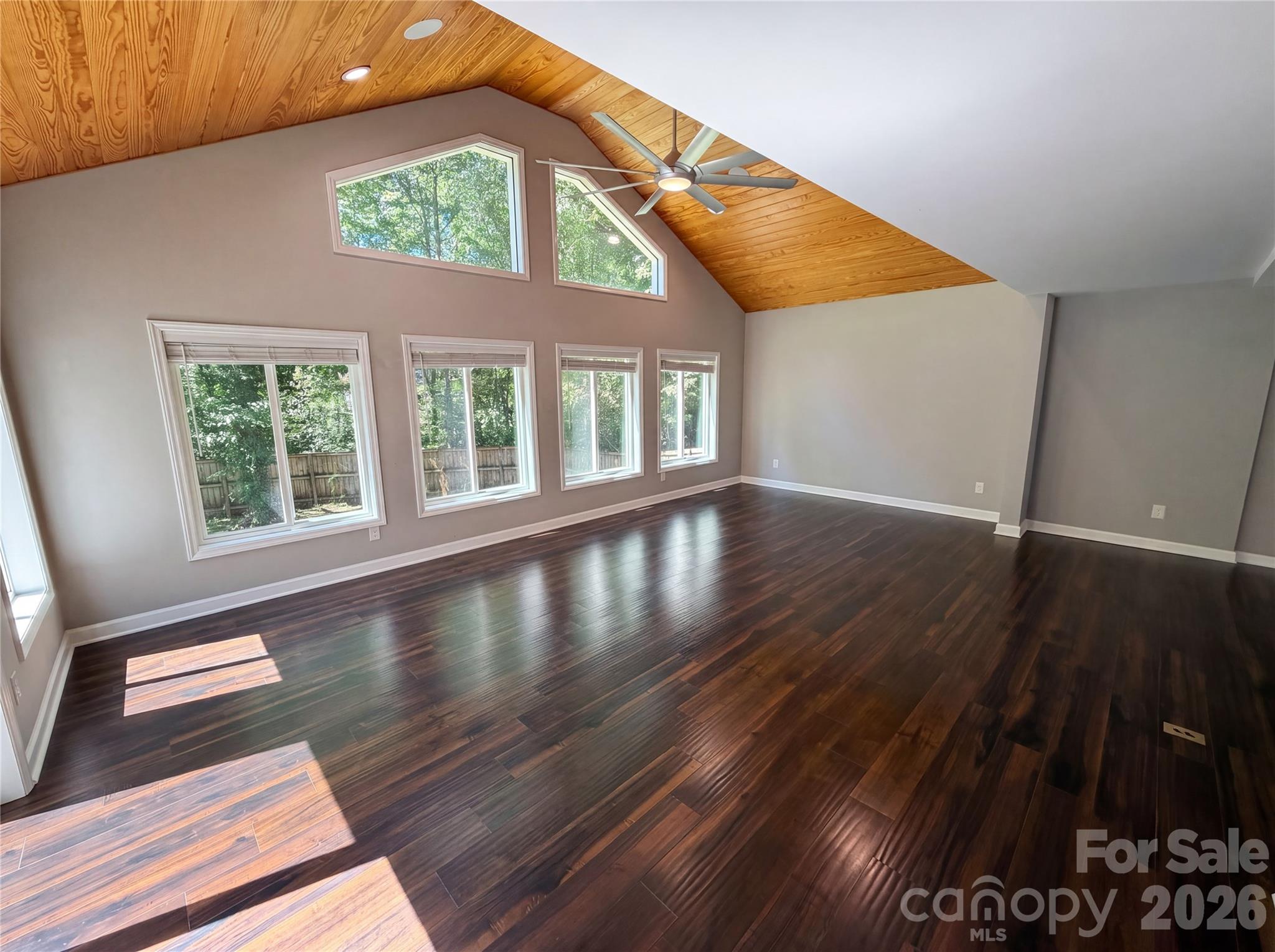 1322 Carolyn Drive Property Photo 12