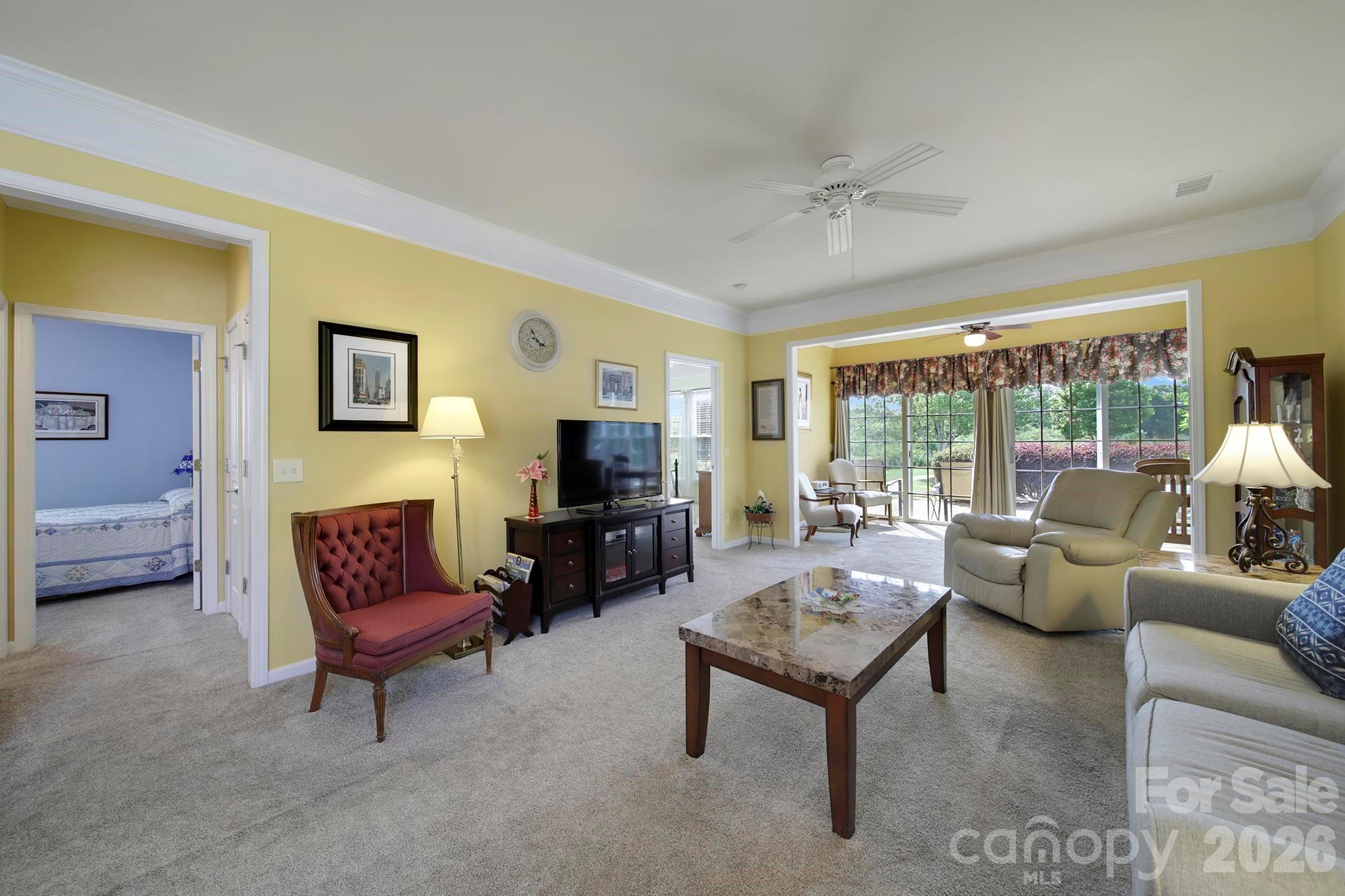 16353 Raven Crest Drive Property Photo 6