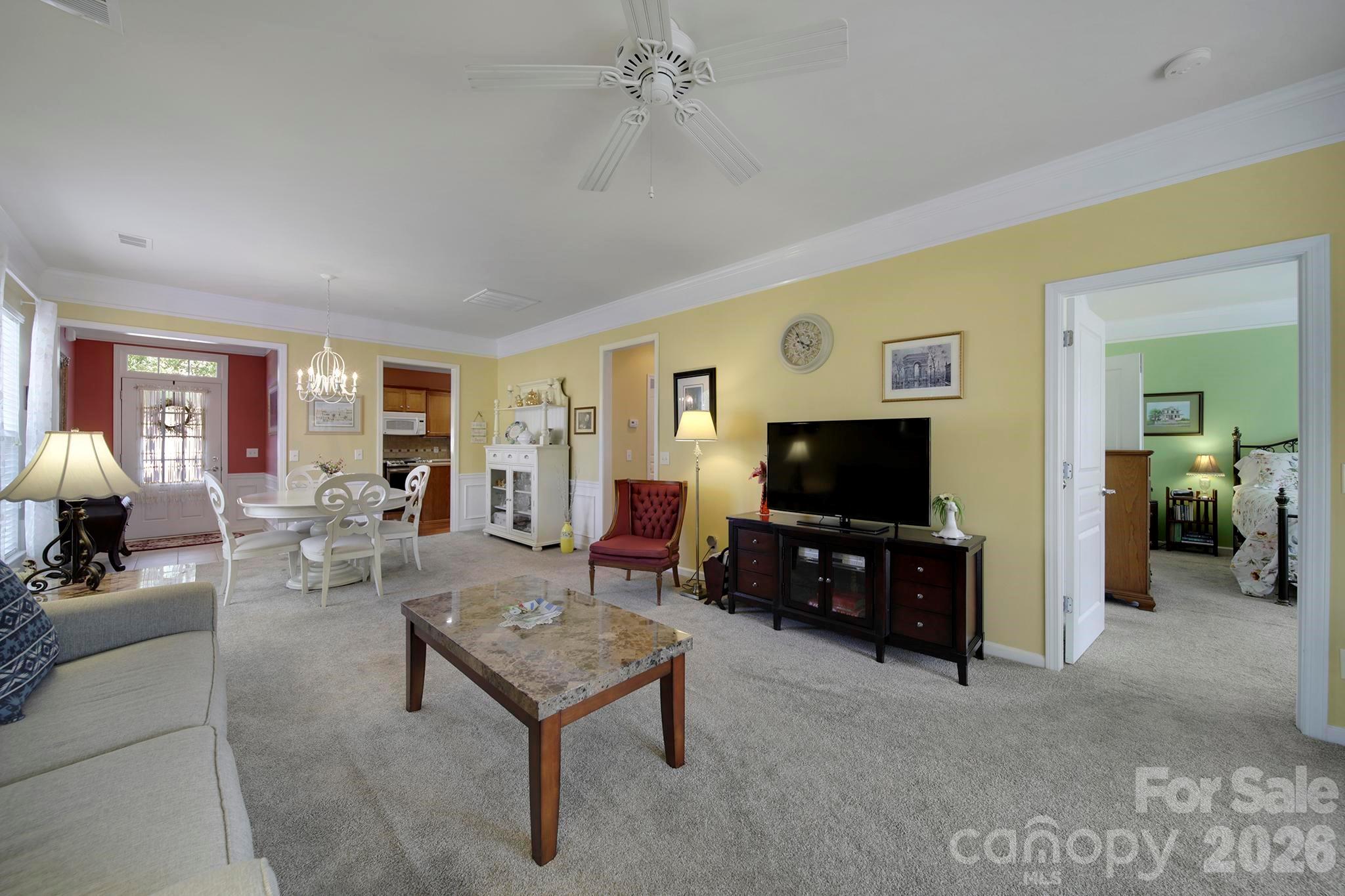 16353 Raven Crest Drive Property Photo 7